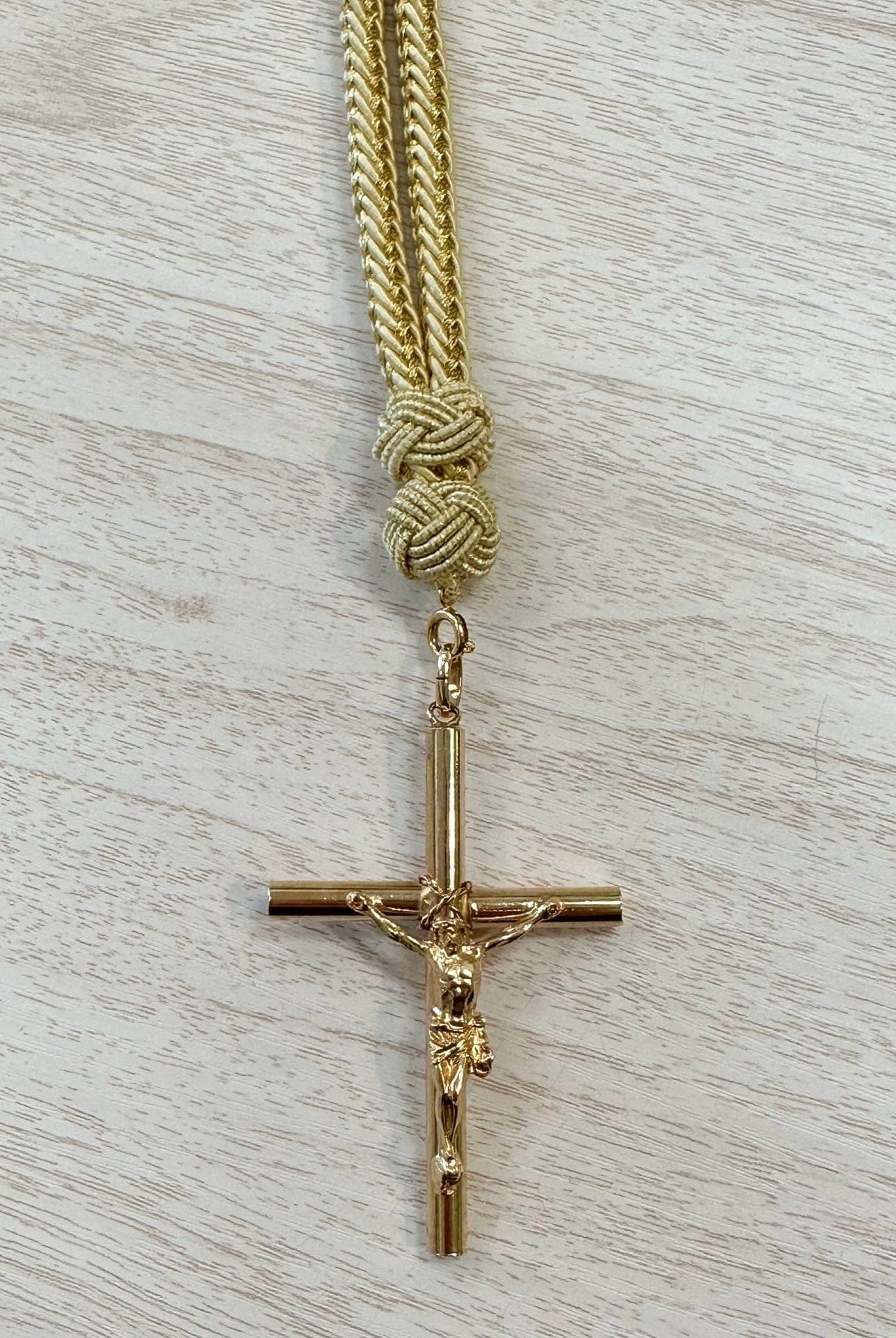 YoYo Boutique Accessories Golden Golden Cross