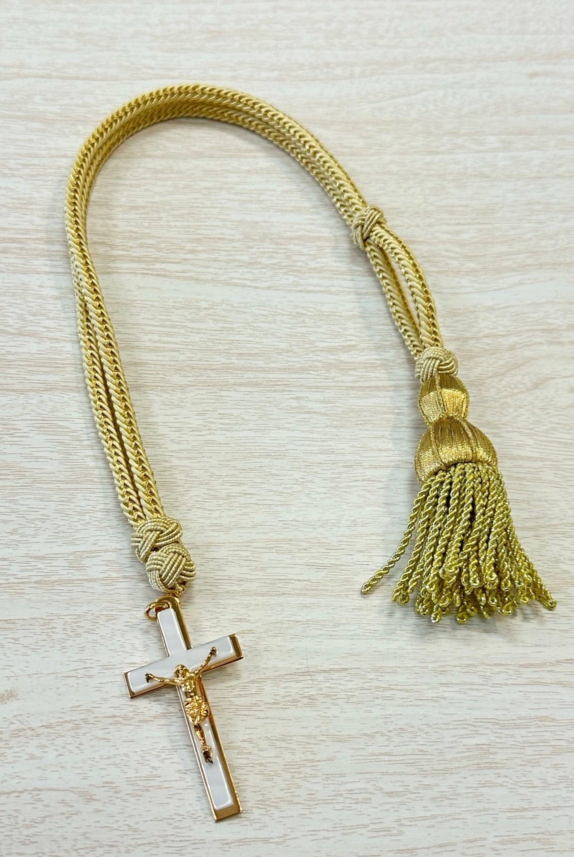 YoYo Boutique Accessories Golden Golden & Nacre Cross