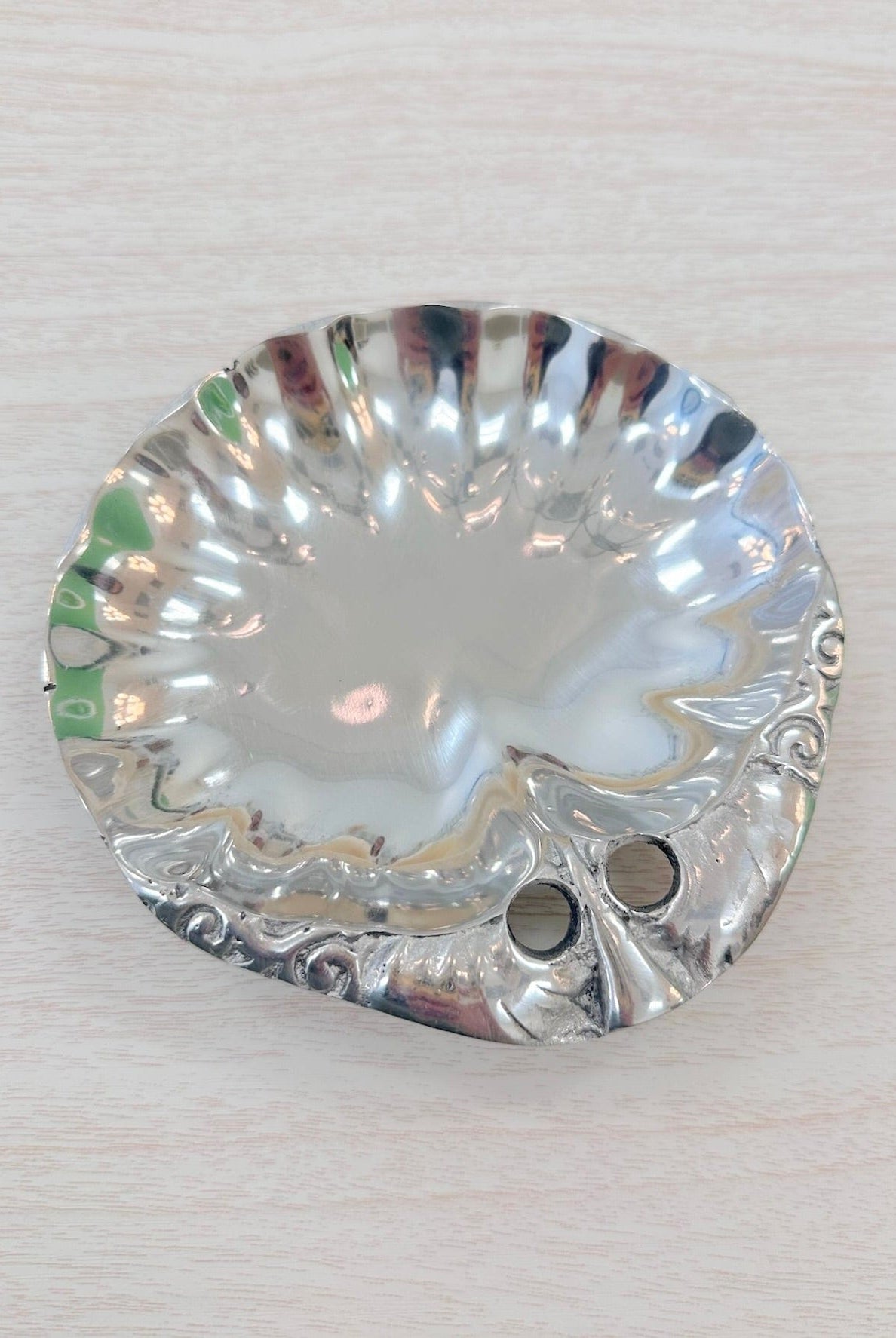 YoYo Boutique Accessories Large Aluminum Baptismal Conch