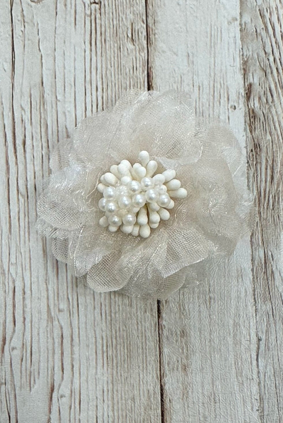 YoYo Boutique Accessories Off-White Off-White Flower Clip