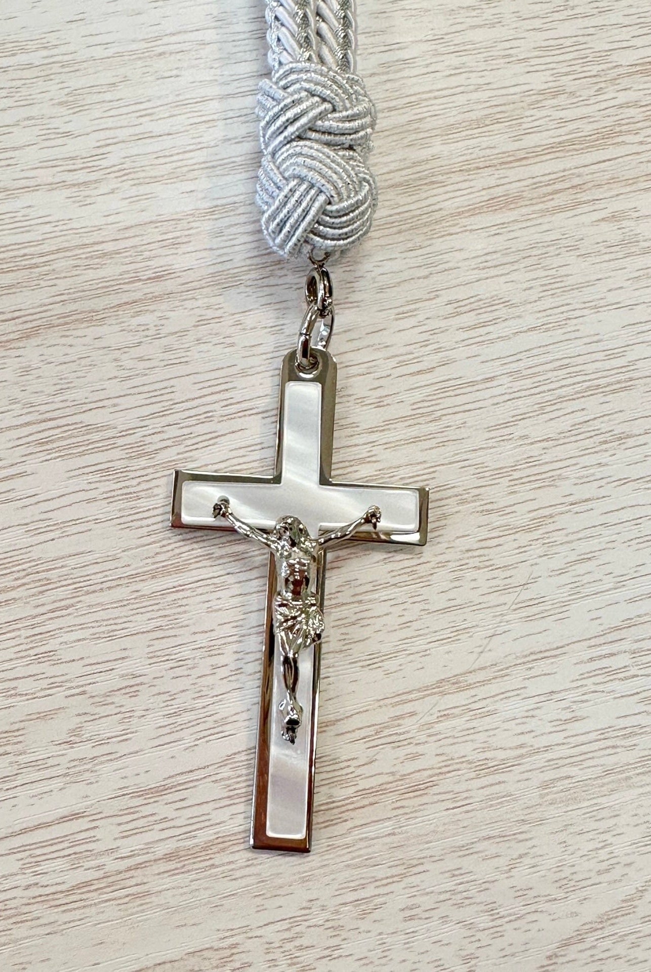 YoYo Boutique Accessories Silver Silver & Nacre Cross