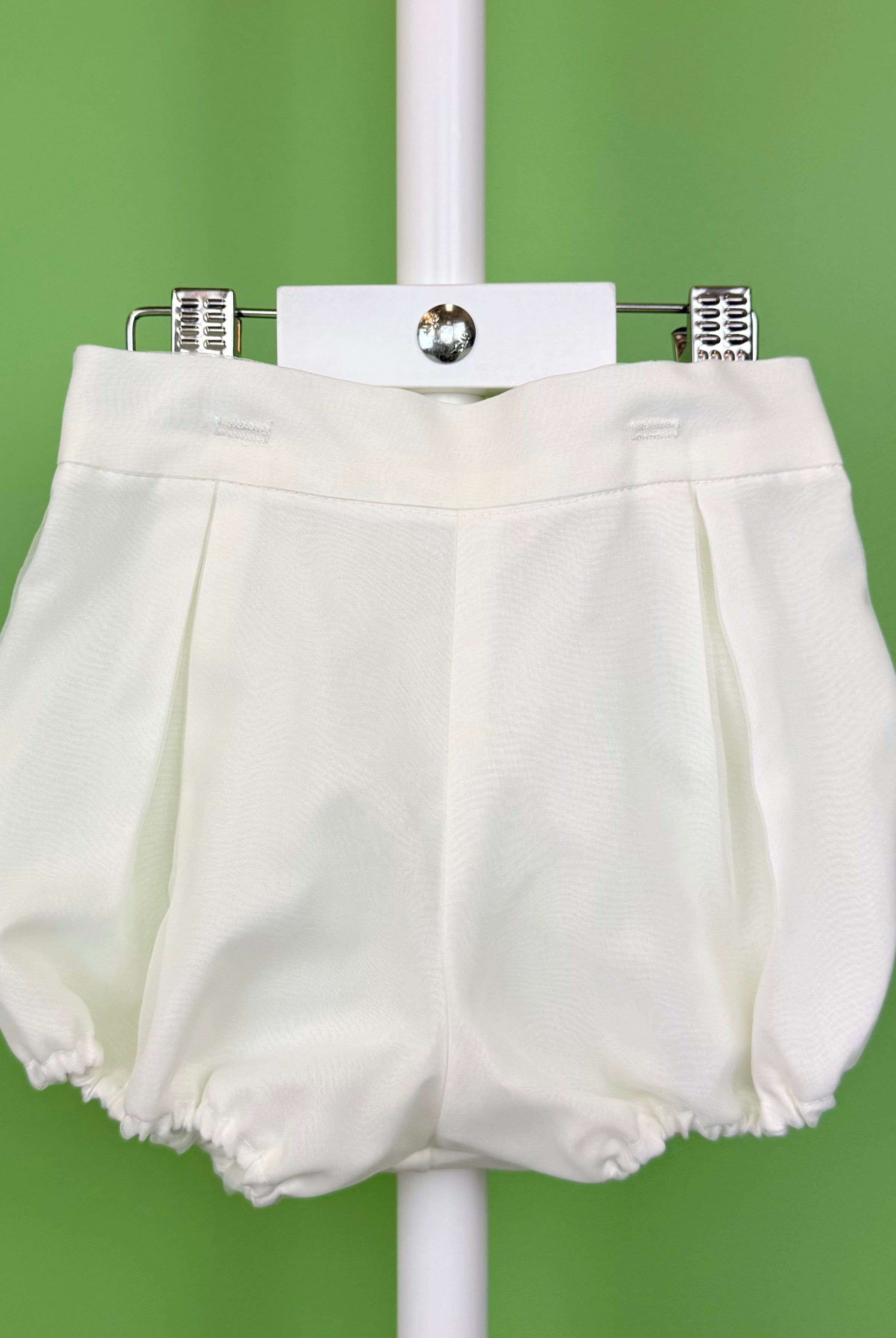 YoYo Boutique Baptism Alonso Off-White Outfit