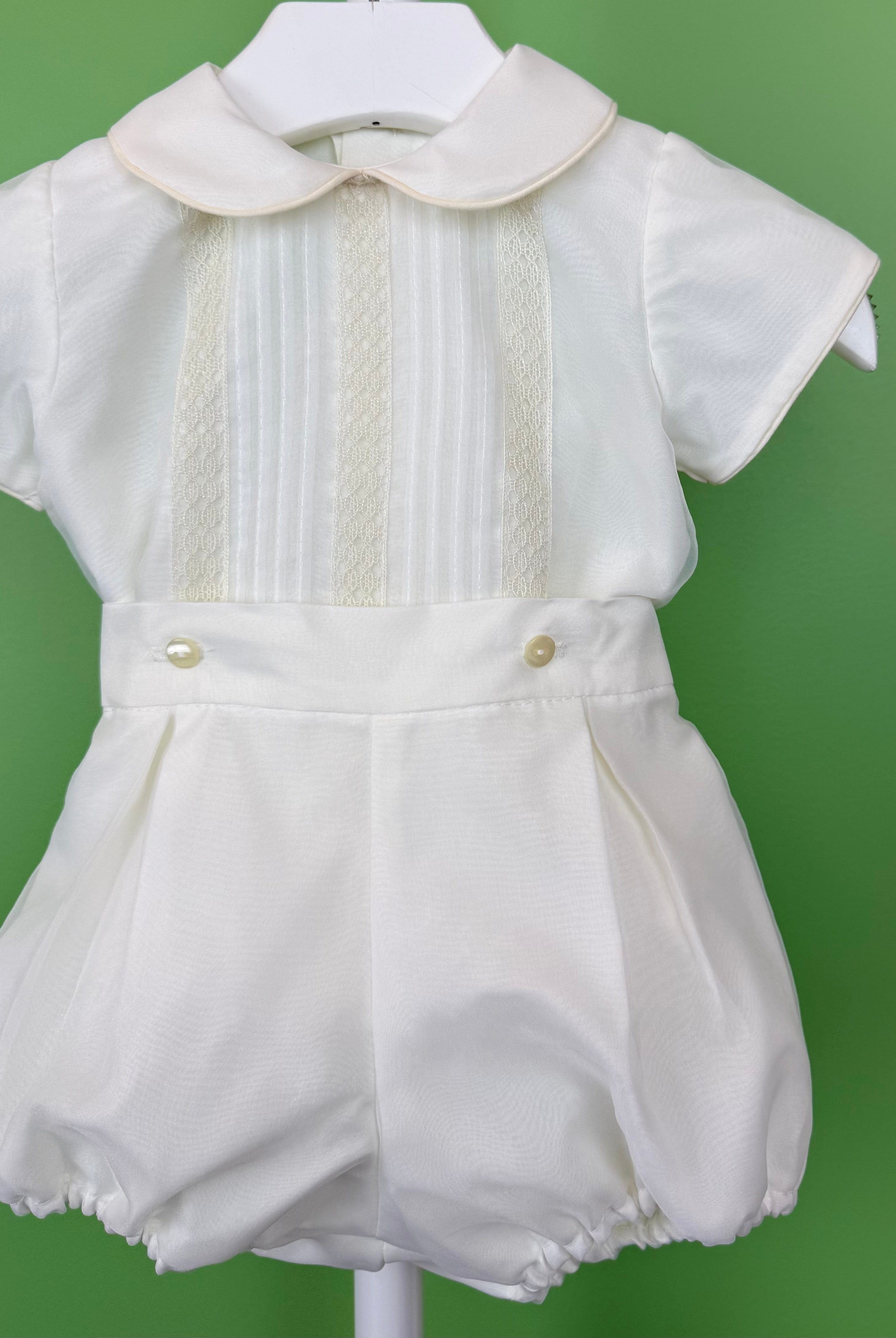 YoYo Boutique Baptism Cesar Off-White Outfit