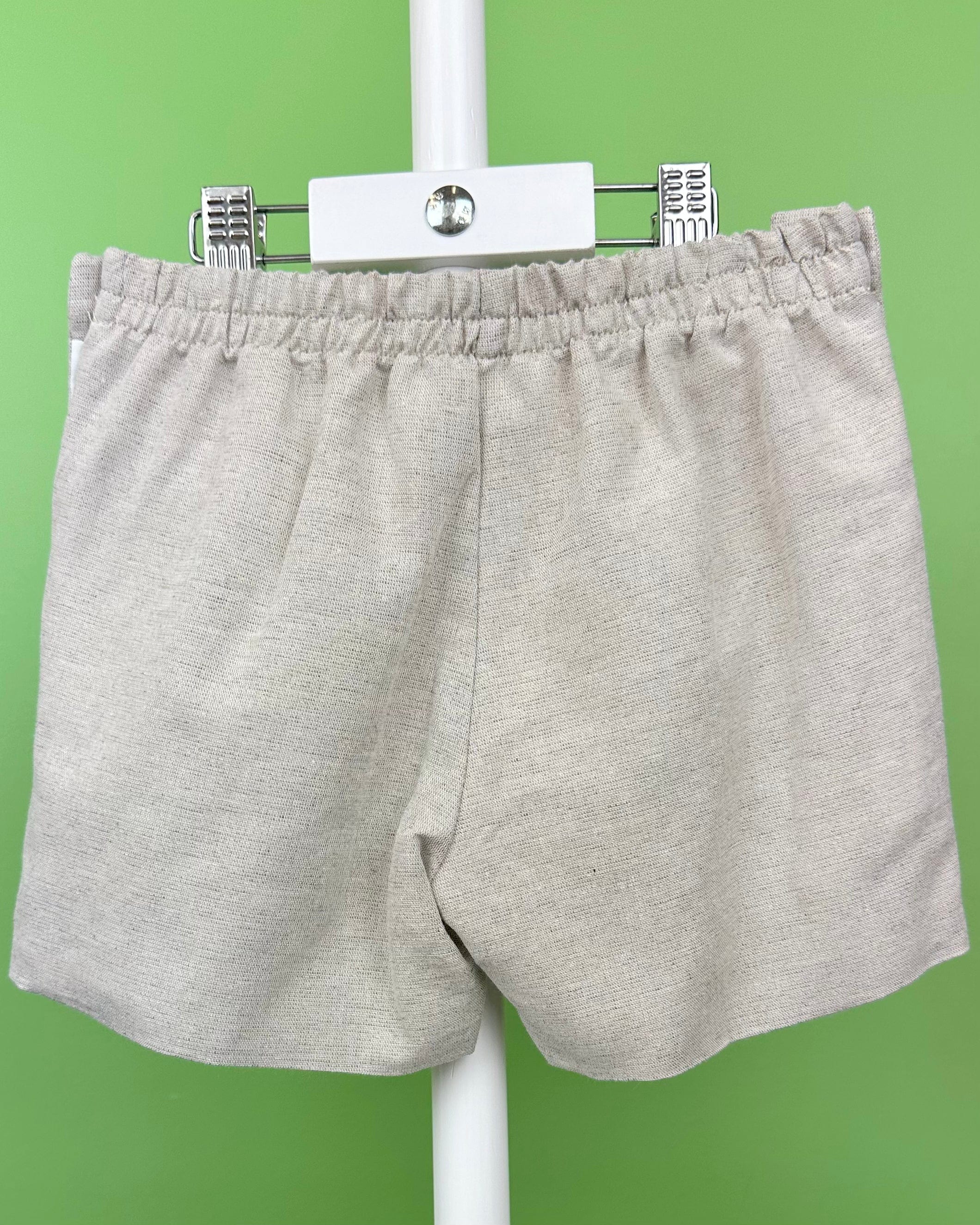 YoYo Boutique Baptism Manuel Off-White Shorts Outfit