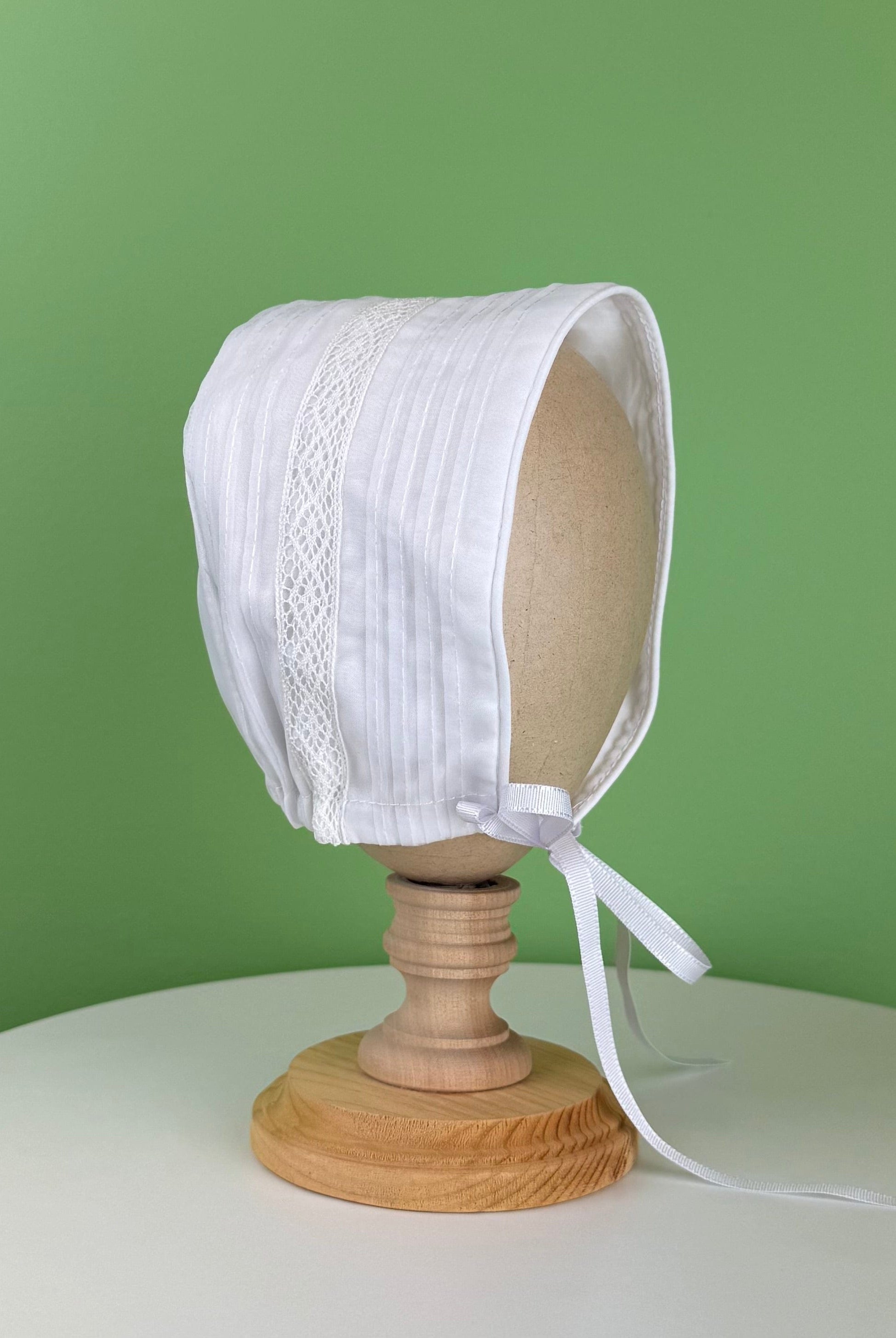 YoYo Boutique Baptism White Bonnet