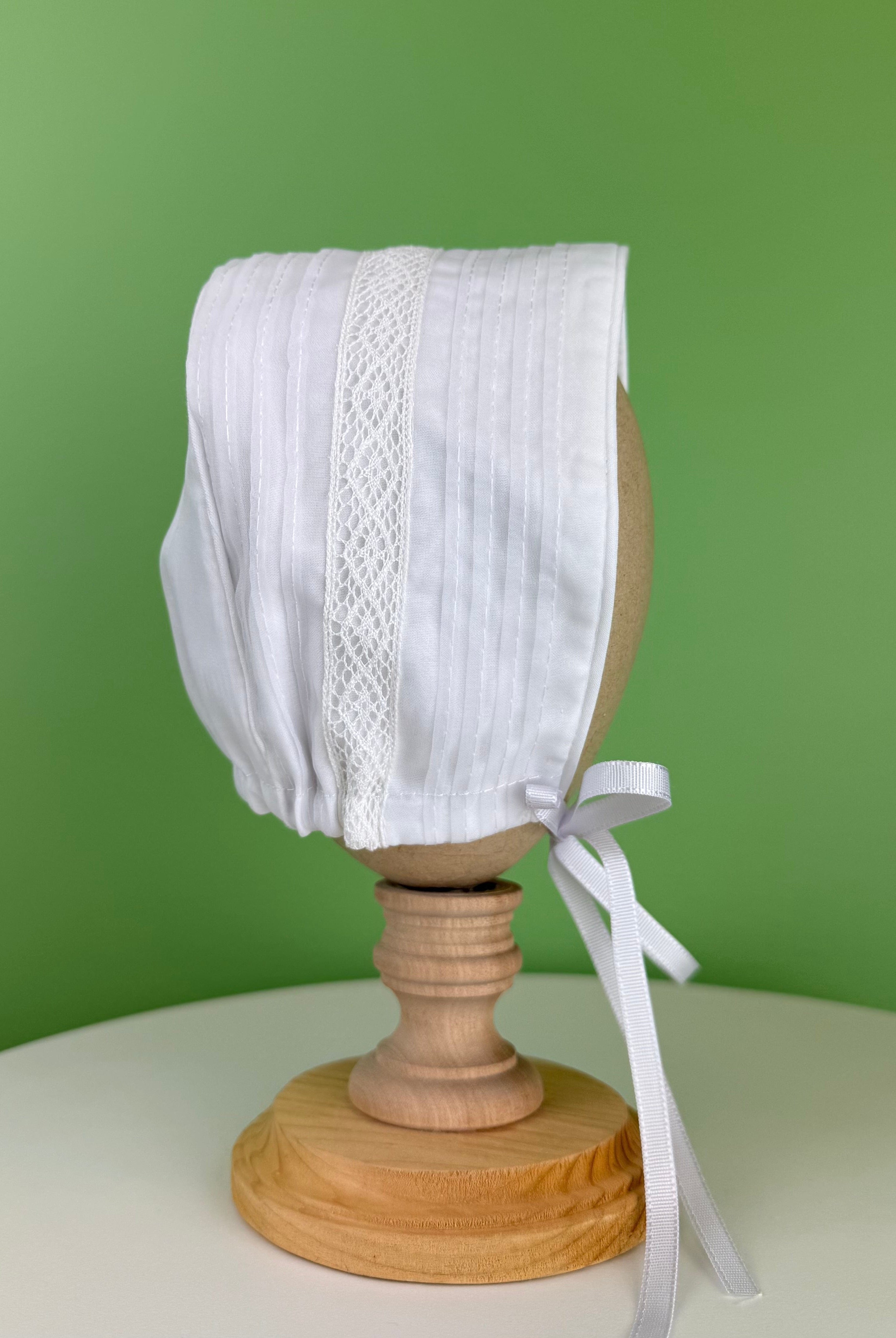 YoYo Boutique Baptism White Bonnet