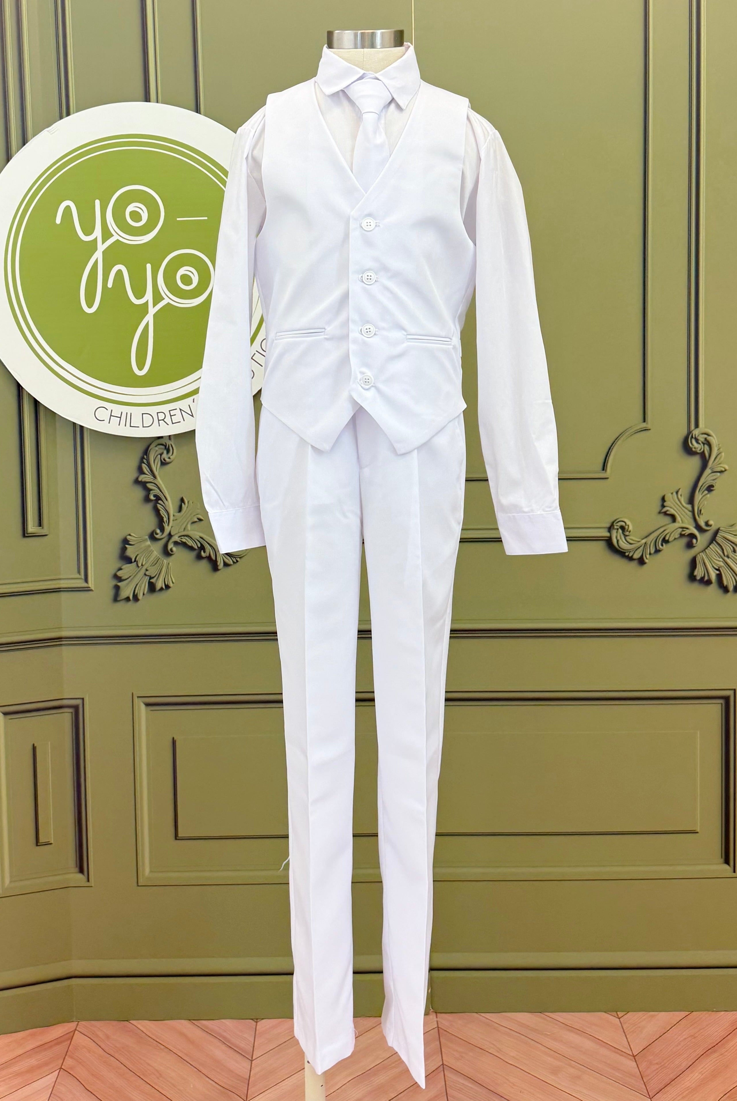 YoYo Boutique First Communion White First Communion Suit