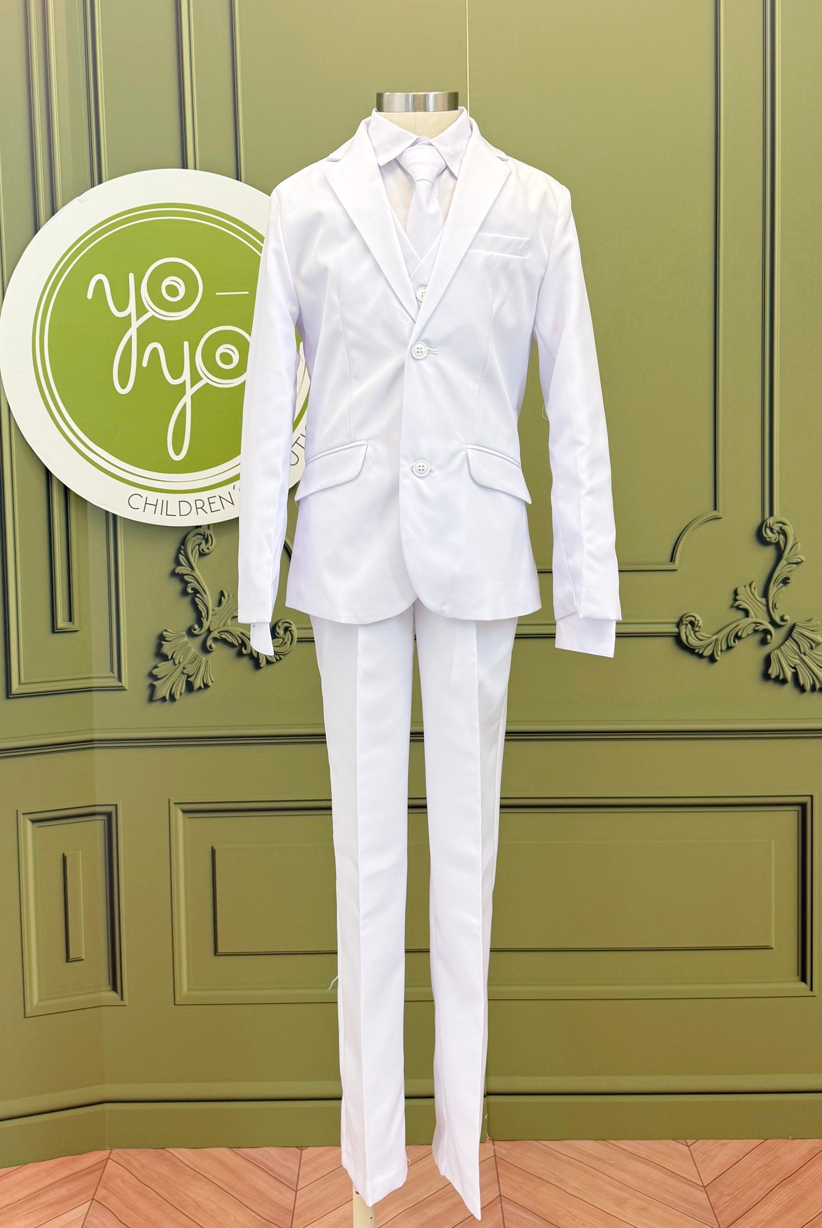 YoYo Boutique First Communion White First Communion Suit