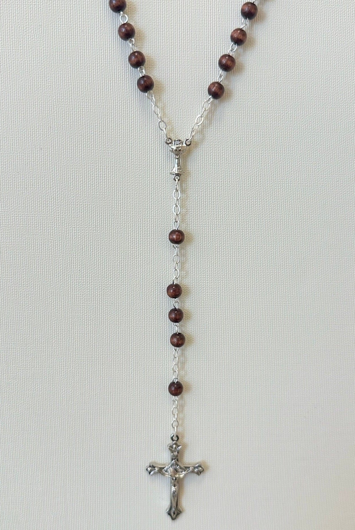 YoYo Boutique Rosary Wood Rosary Wood & Silver
