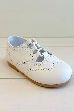 YoYo Boutique Shoes Off-White English Shoes