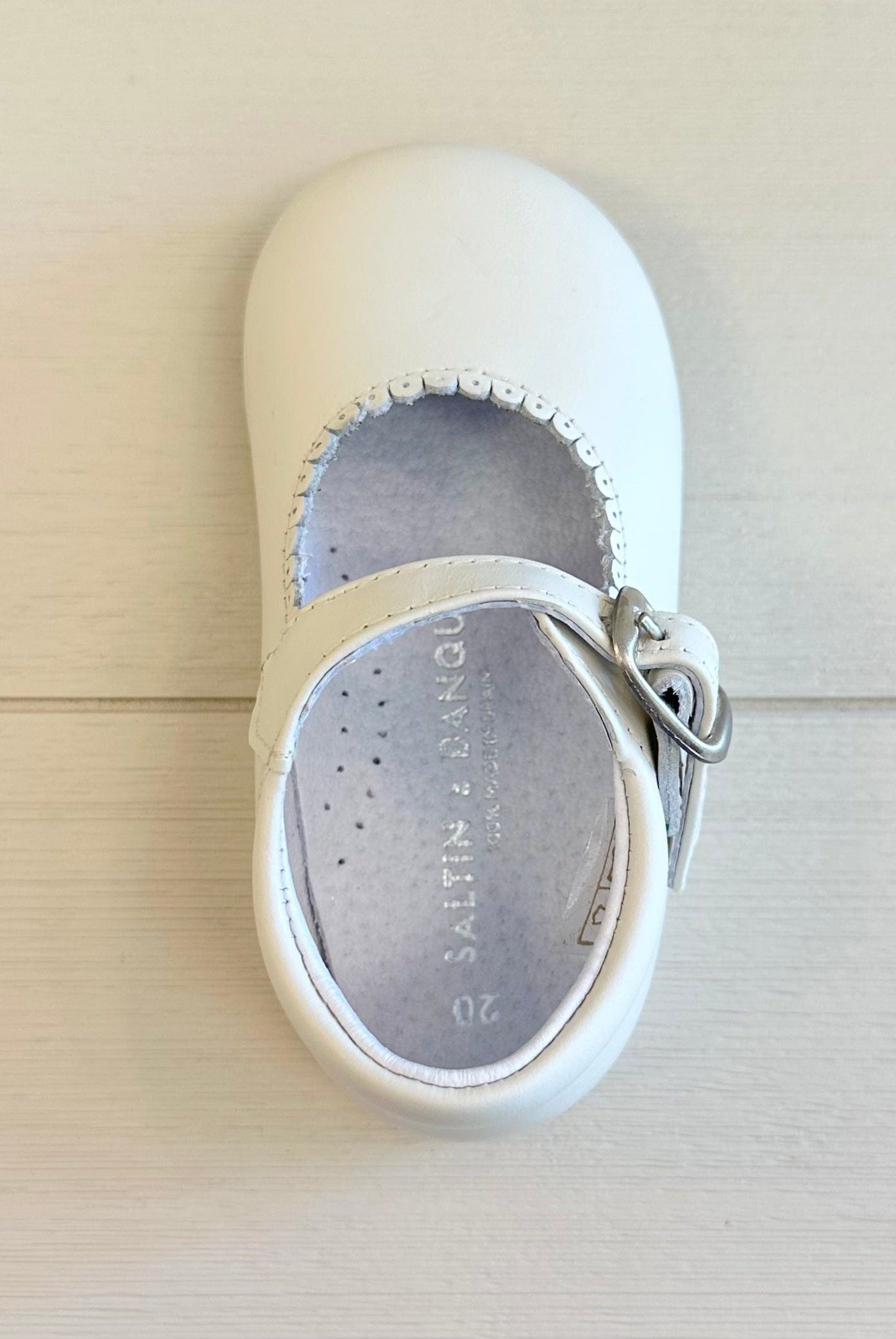 YoYo Boutique Shoes Off-White Mary Jane Shoes