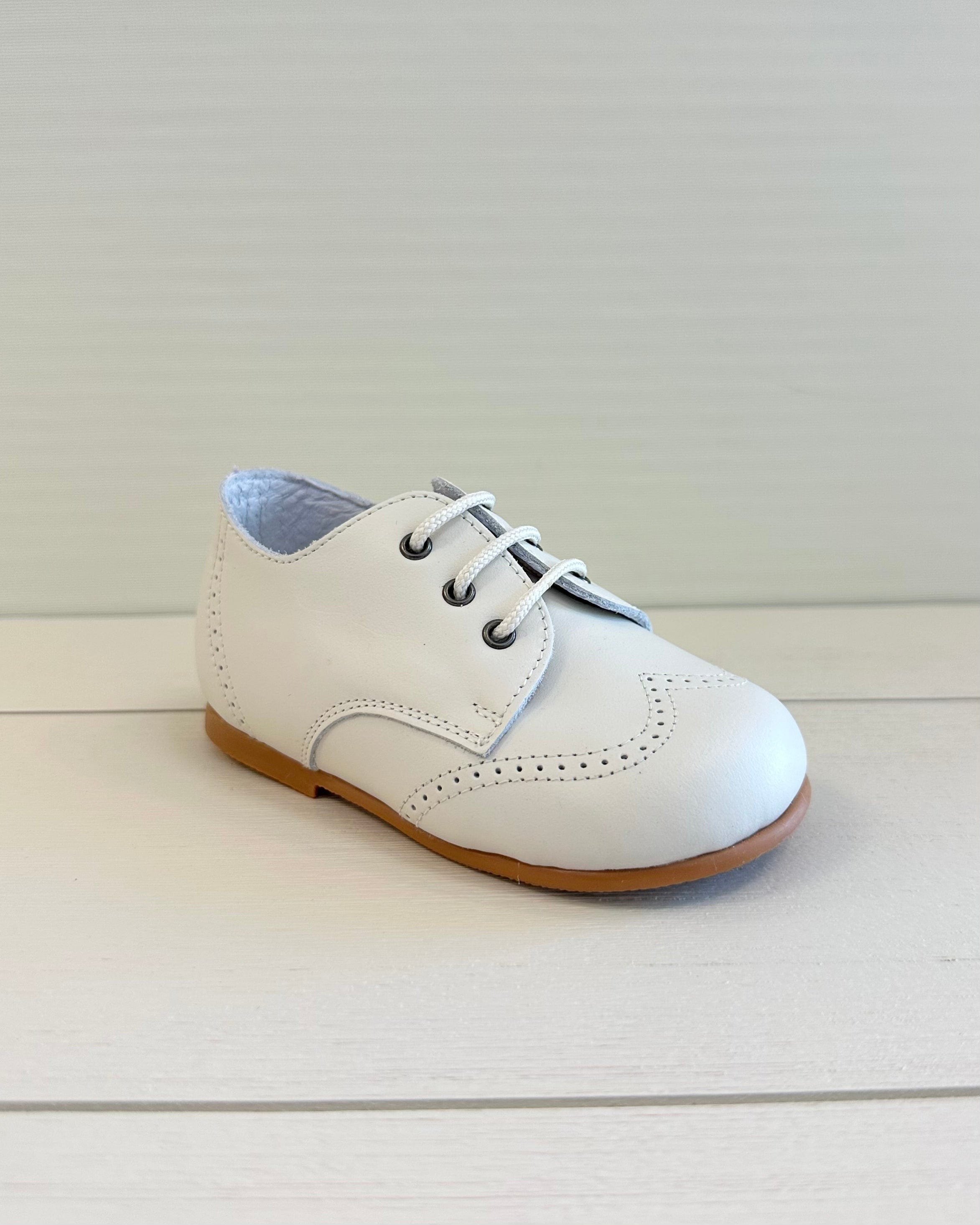 YoYo Boutique Shoes Off-White Oxford Shoes