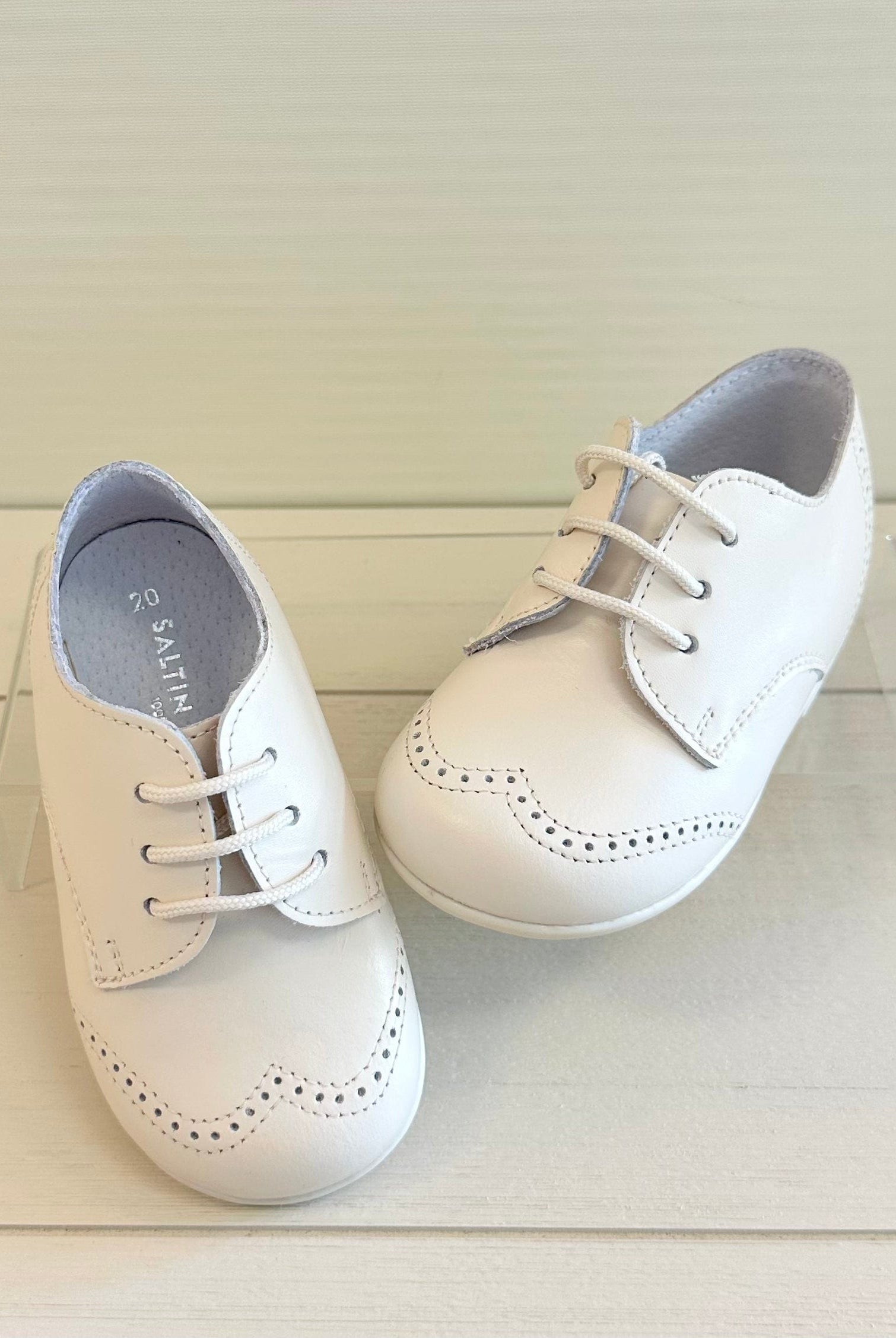 YoYo Boutique Shoes Off-White Oxford Shoes