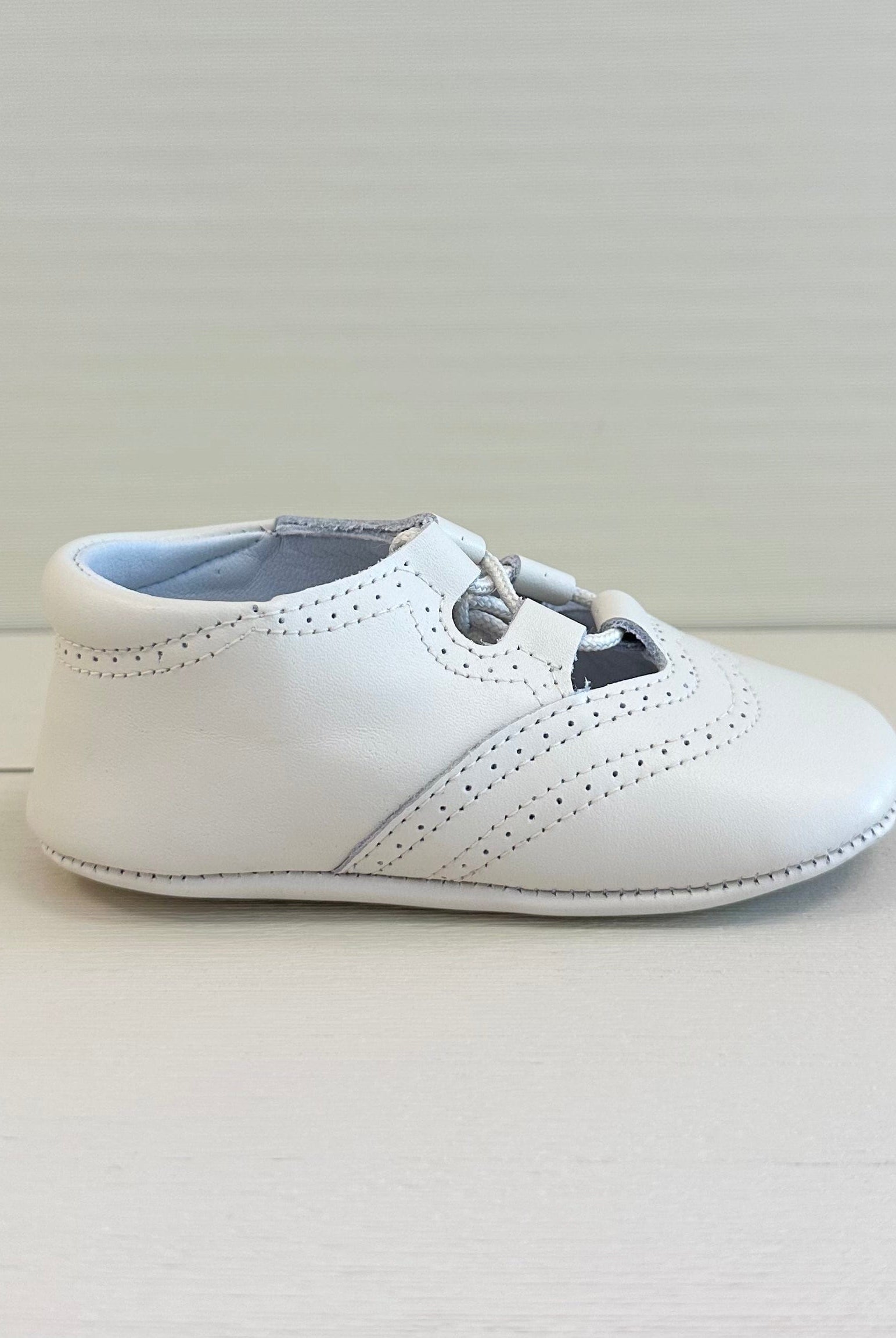 YoYo Boutique Shoes Off-White Pre-Walker English Shoes
