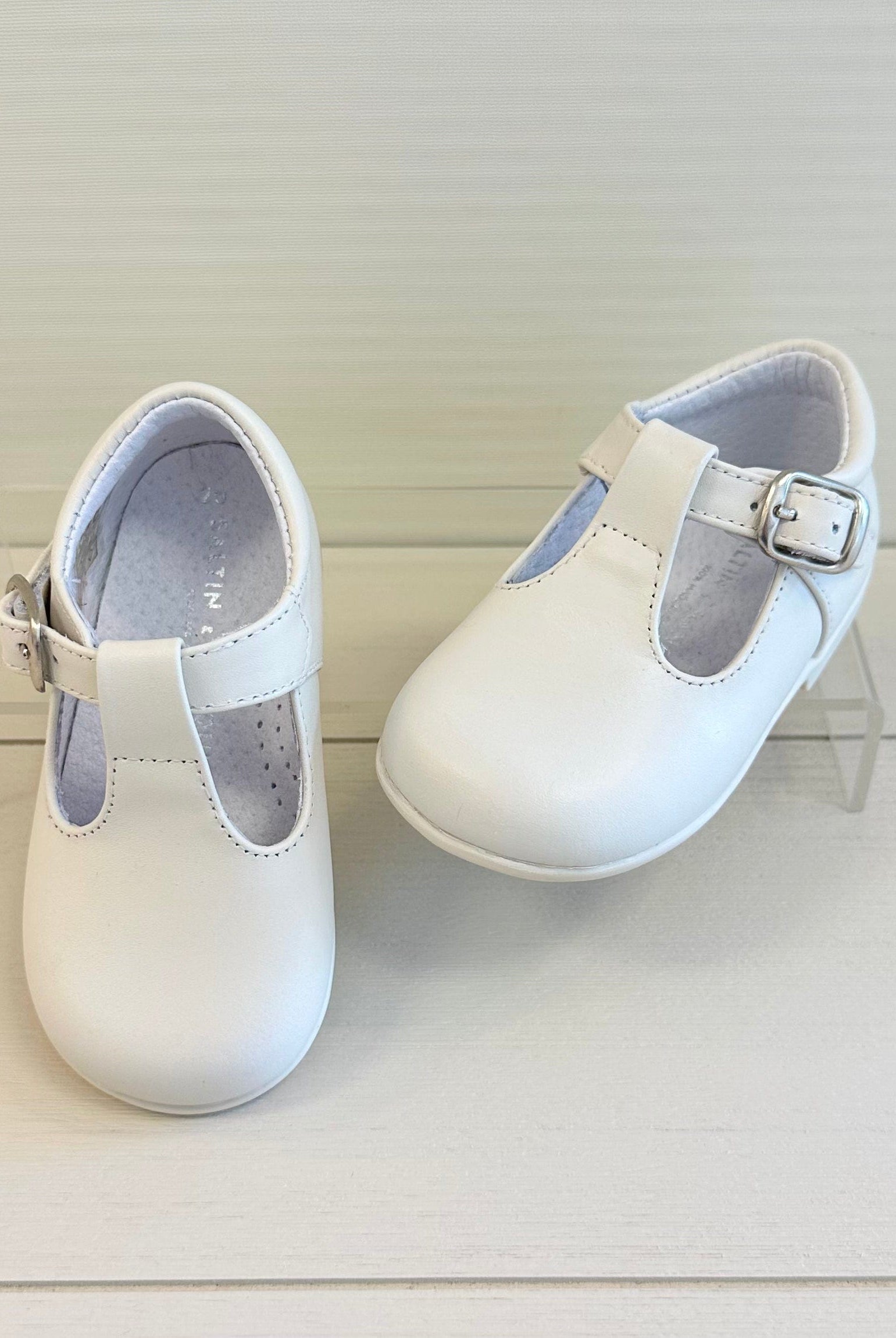 YoYo Boutique Shoes Off-White T-Bar Shoes