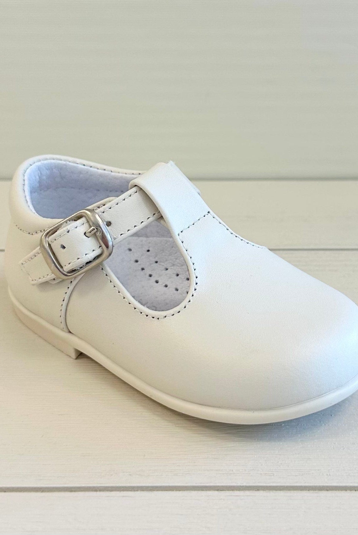 YoYo Boutique Shoes Off-White T-Bar Shoes