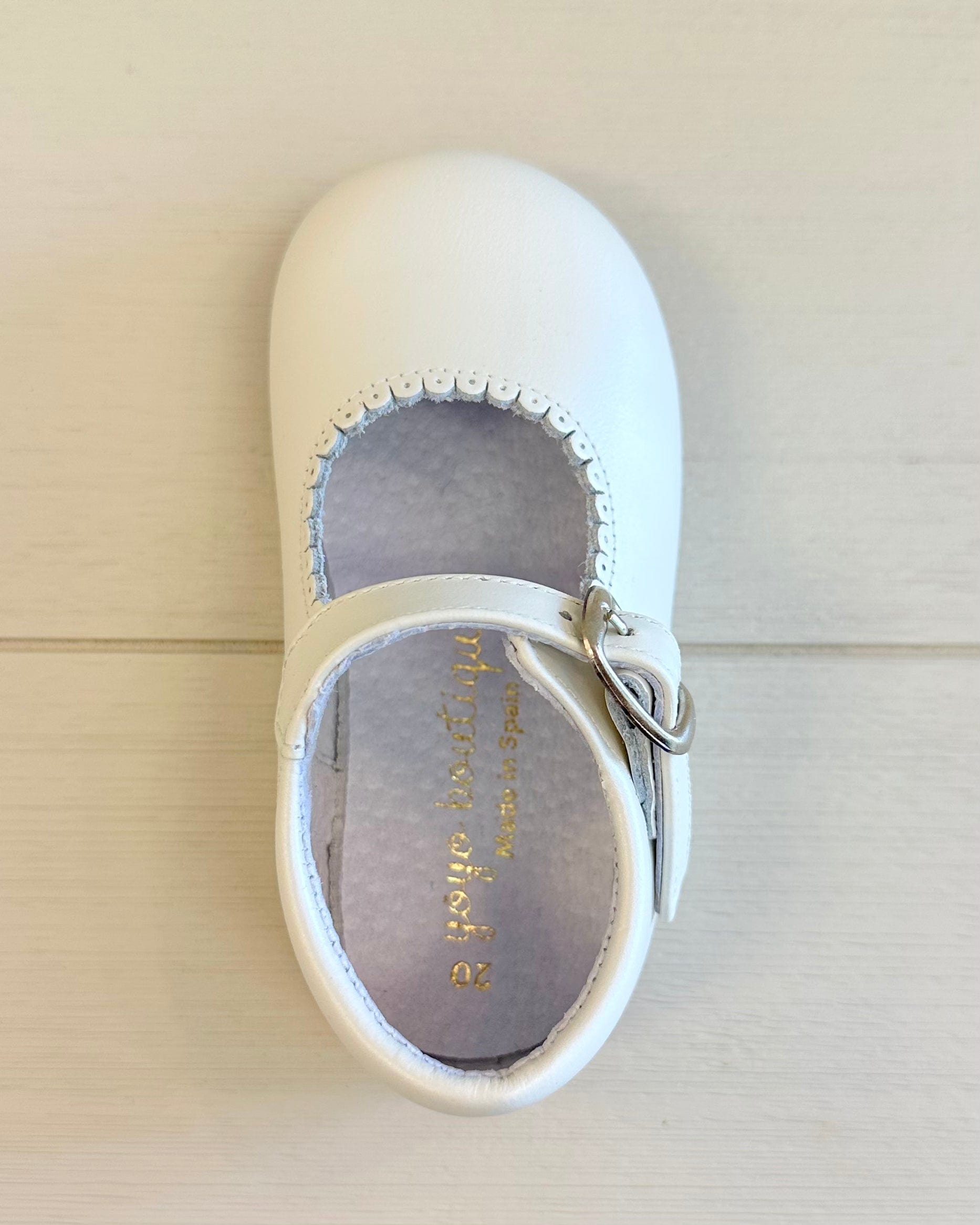 YoYo Boutique Shoes Pearl White Mary Jane Shoes