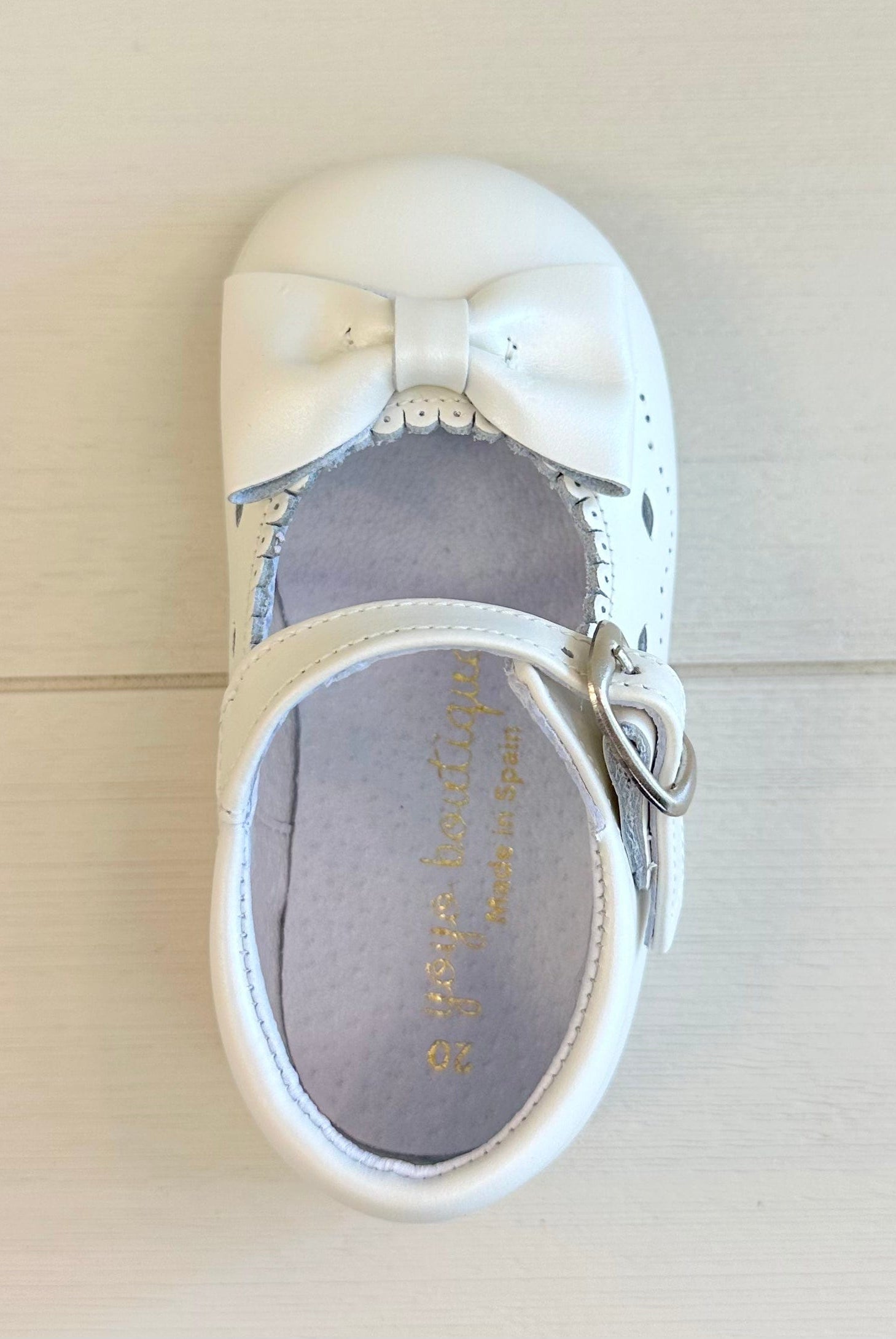 YoYo Boutique Shoes Pearl White Mary Jane with Bow Shoes