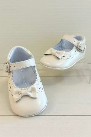 YoYo Boutique Shoes Pearl White Pre-Walker Mary Jane with Bow Shoes