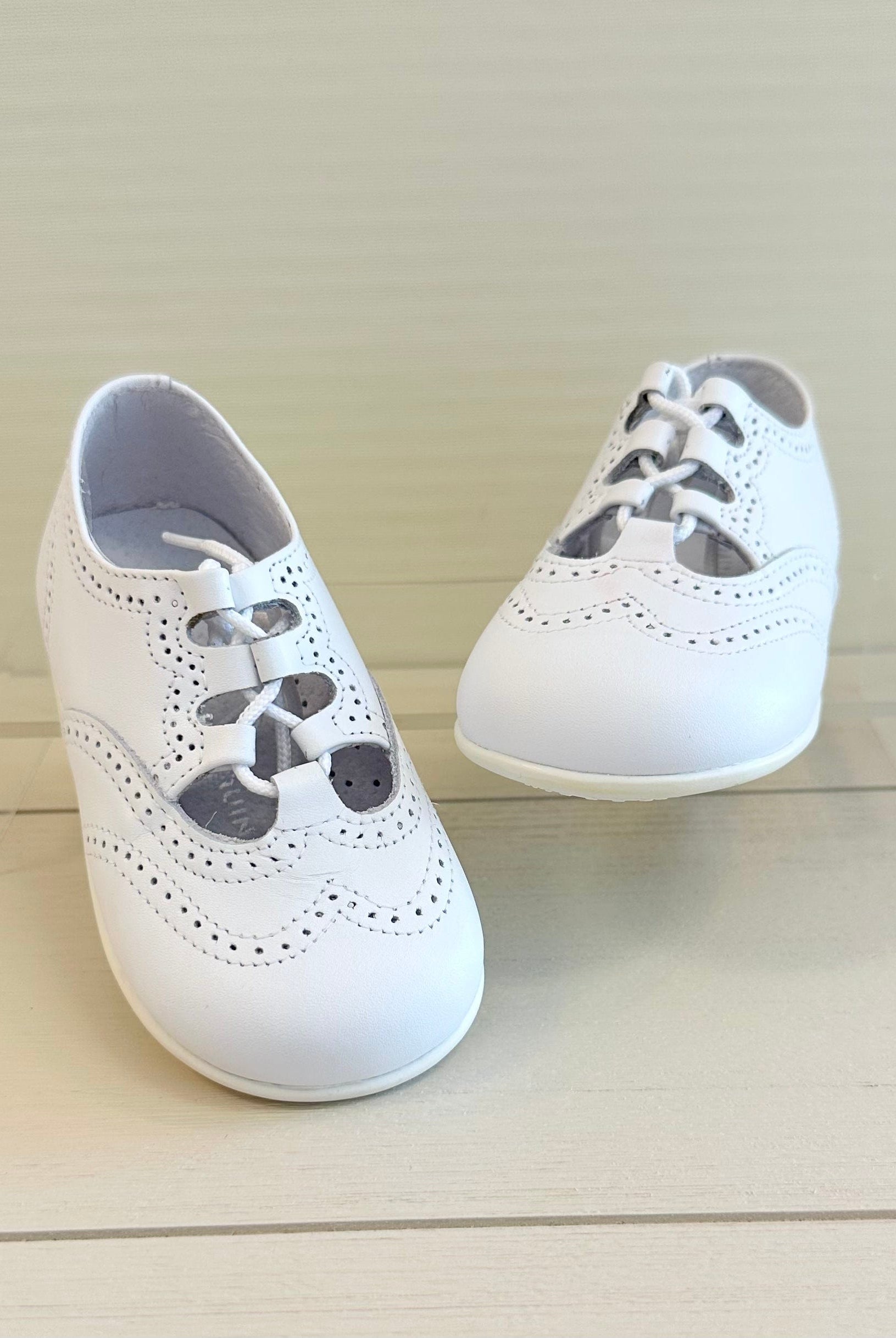 YoYo Boutique Shoes White English Shoes