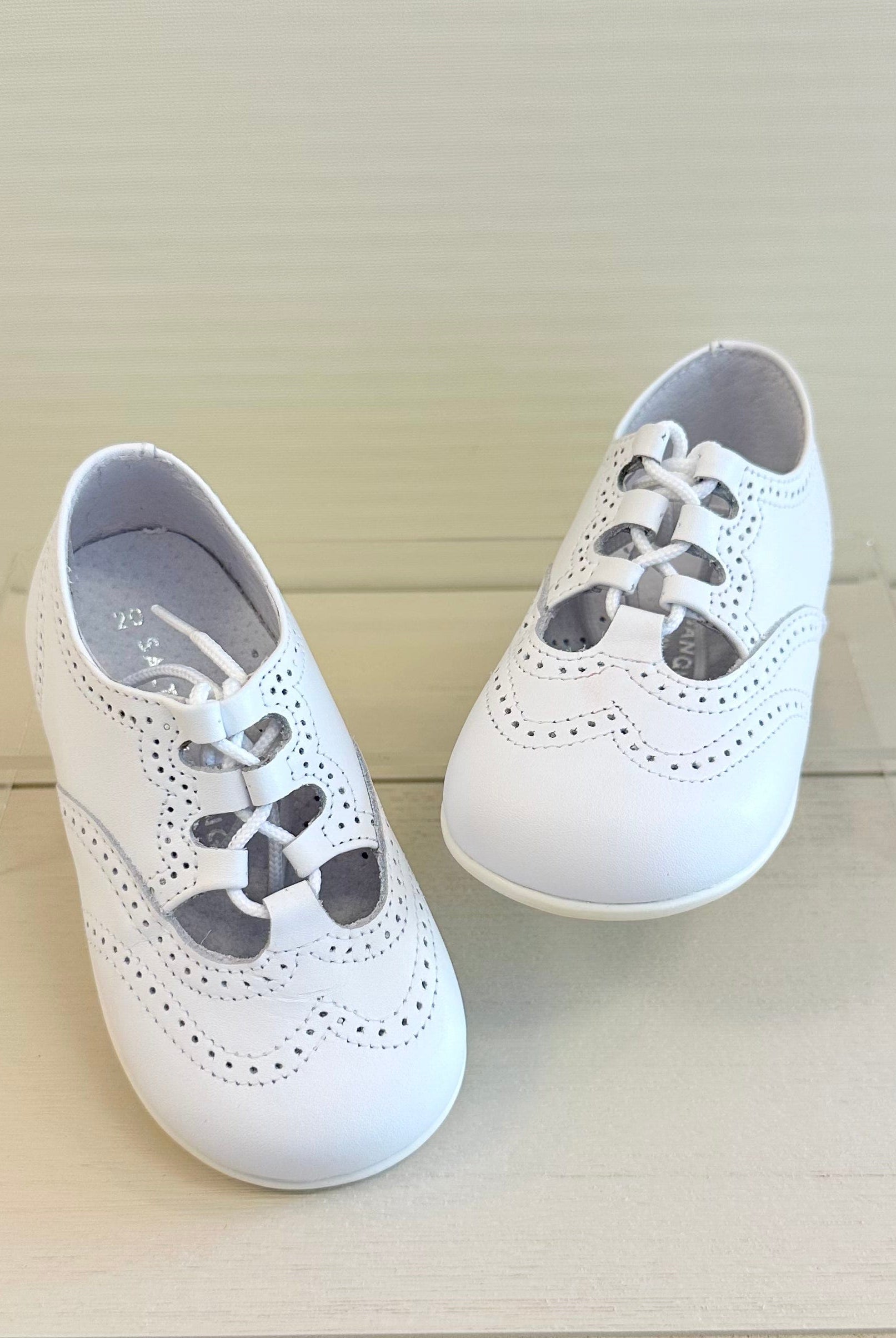 YoYo Boutique Shoes White English Shoes
