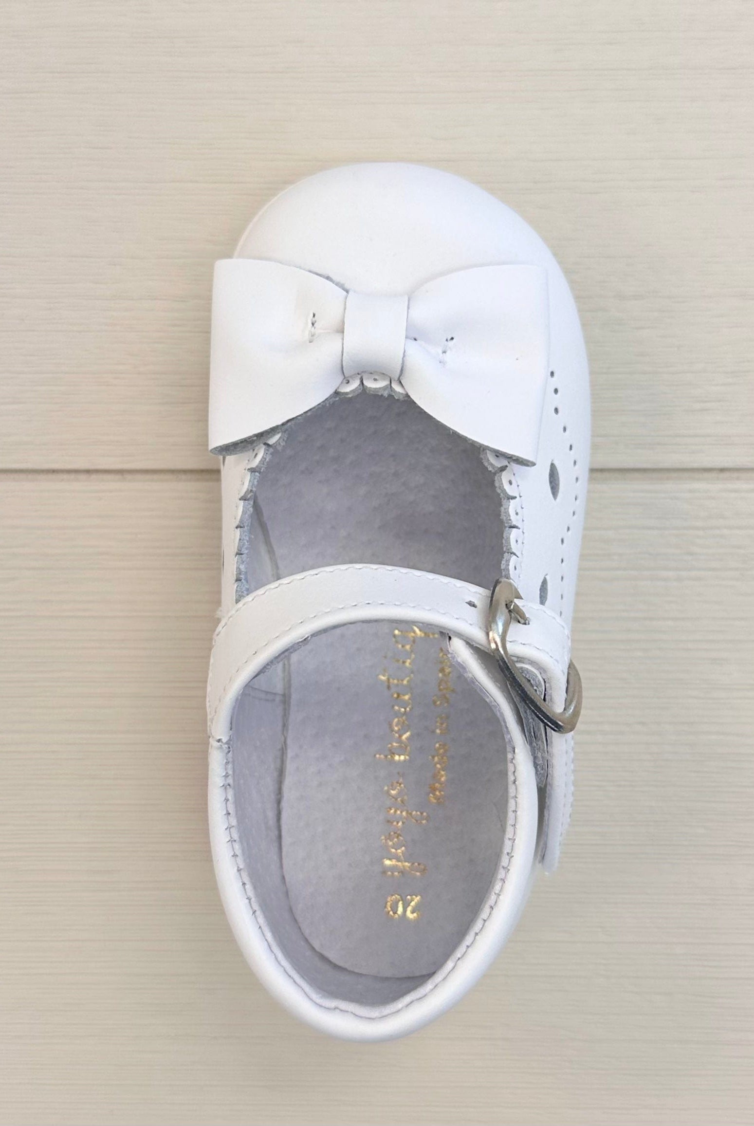 YoYo Boutique Shoes White Mary Jane with Bow Shoes