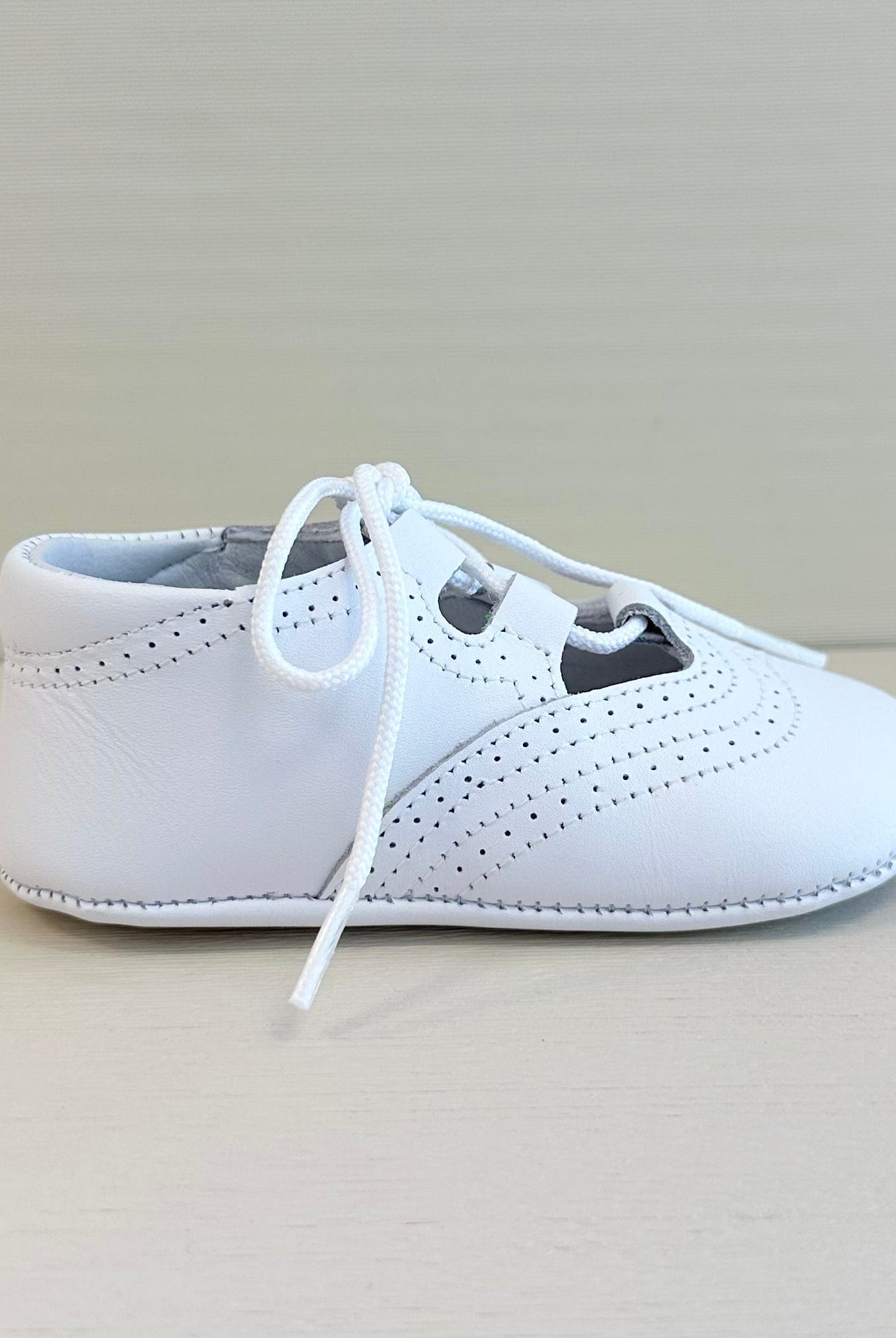 YoYo Boutique Shoes White Pre-Walker English Shoes