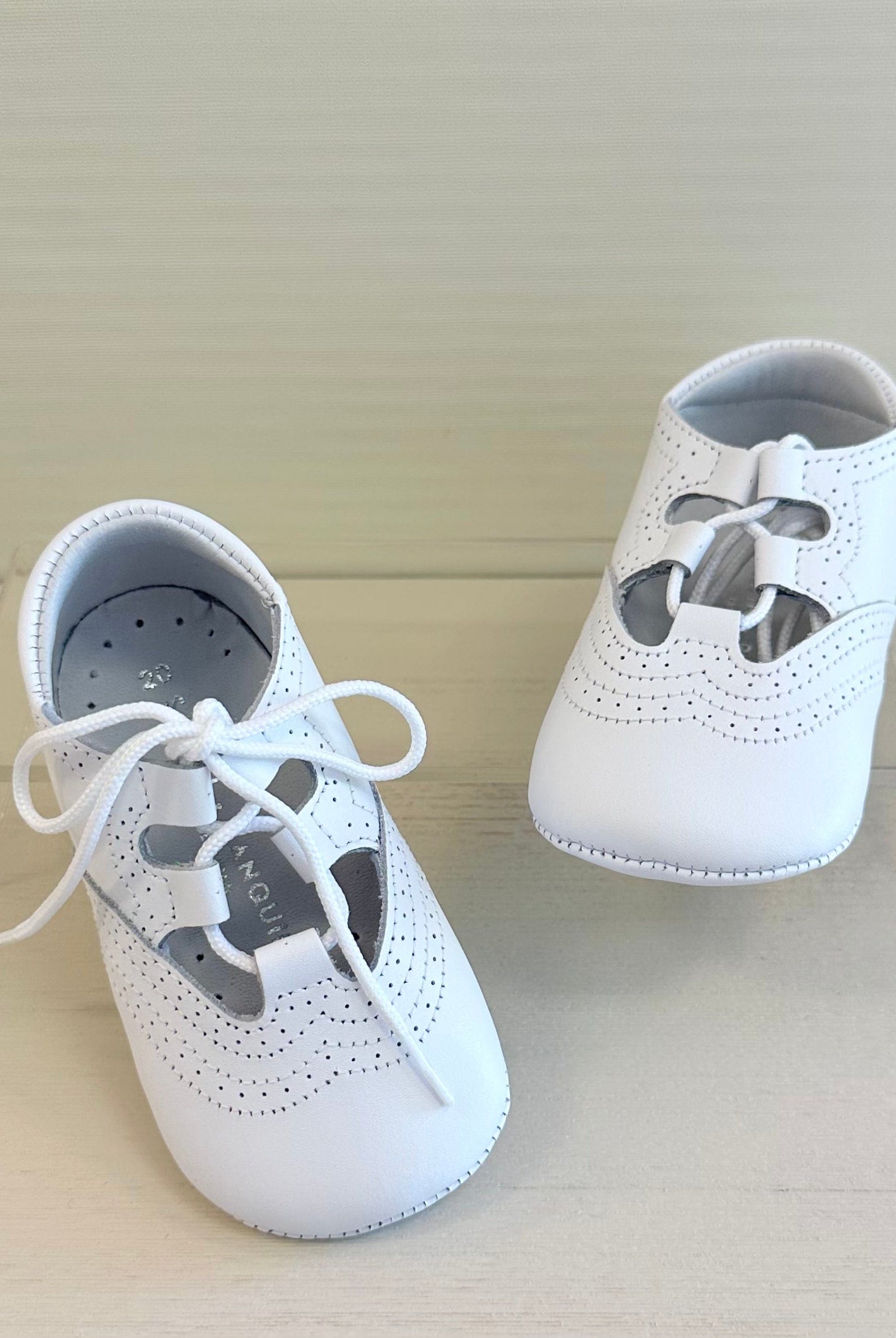 YoYo Boutique Shoes White Pre-Walker English Shoes