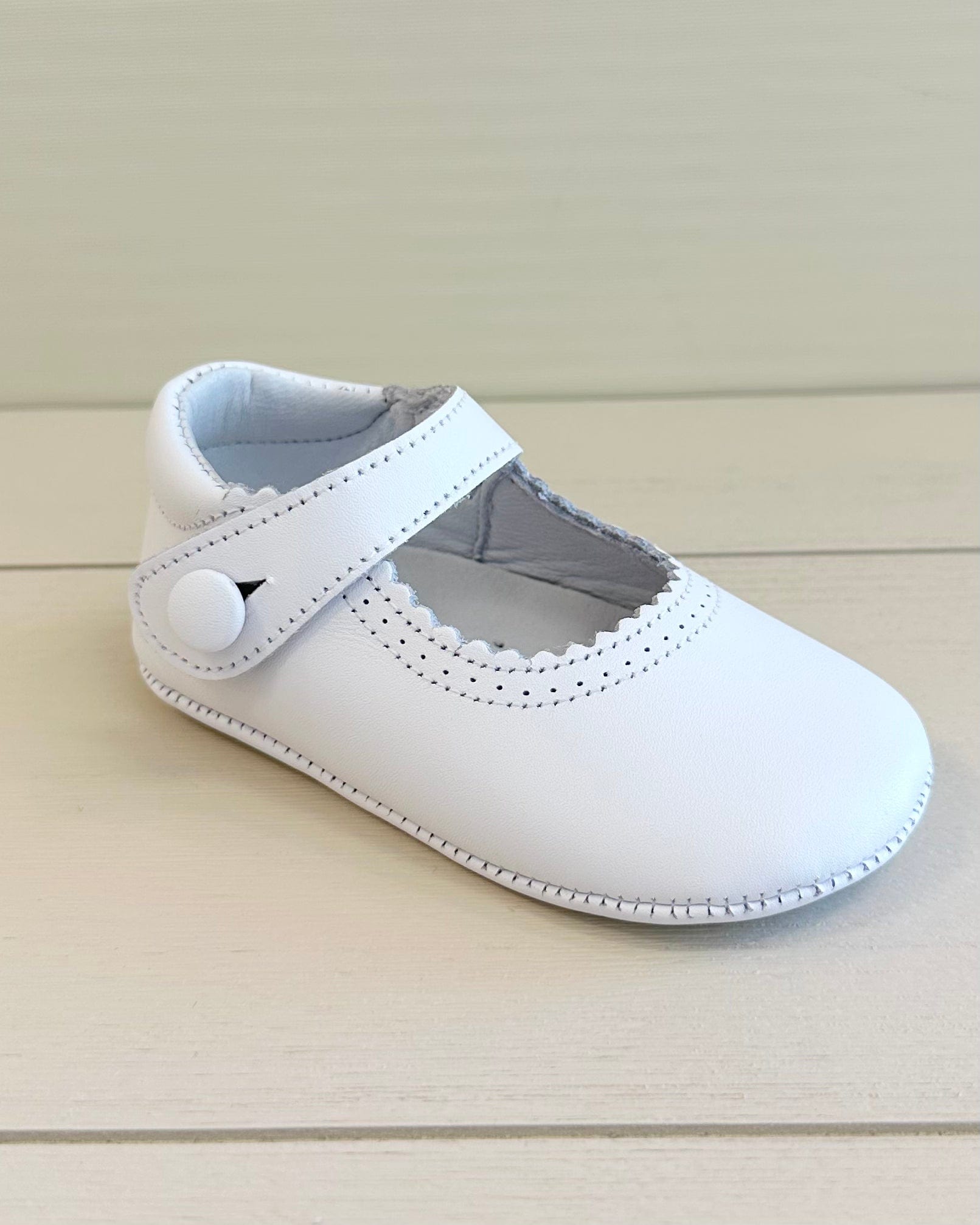 YoYo Boutique Shoes White Pre-Walker Mary Jane Shoes