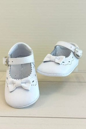 YoYo Boutique Shoes White Pre-Walker Mary Jane with Bow Shoes