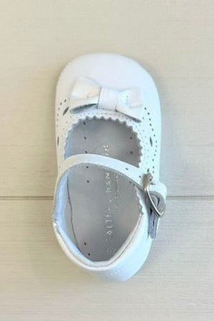 YoYo Boutique Shoes White Pre-Walker Mary Jane with Bow Shoes