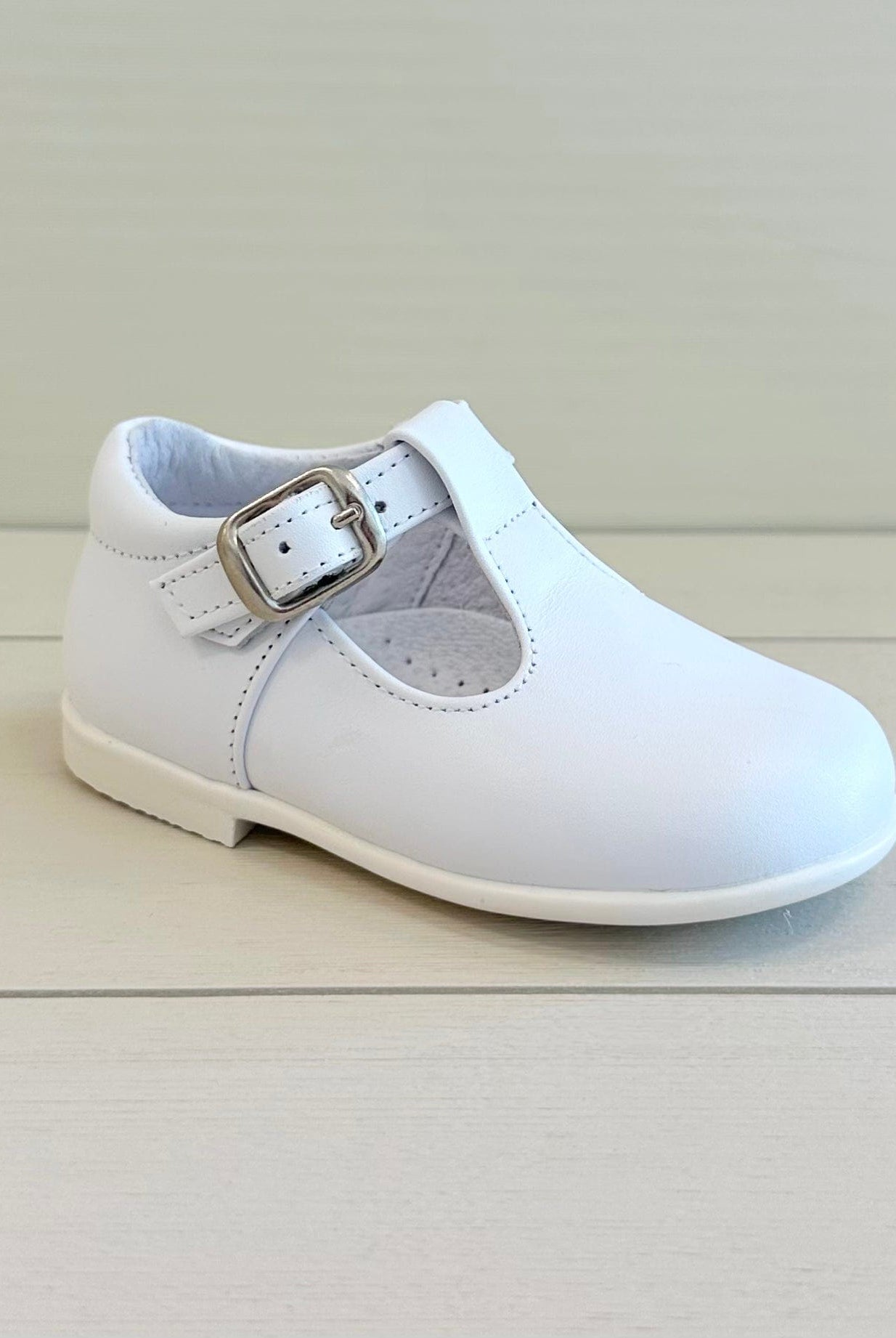 YoYo Boutique Shoes White T-Bar Shoes