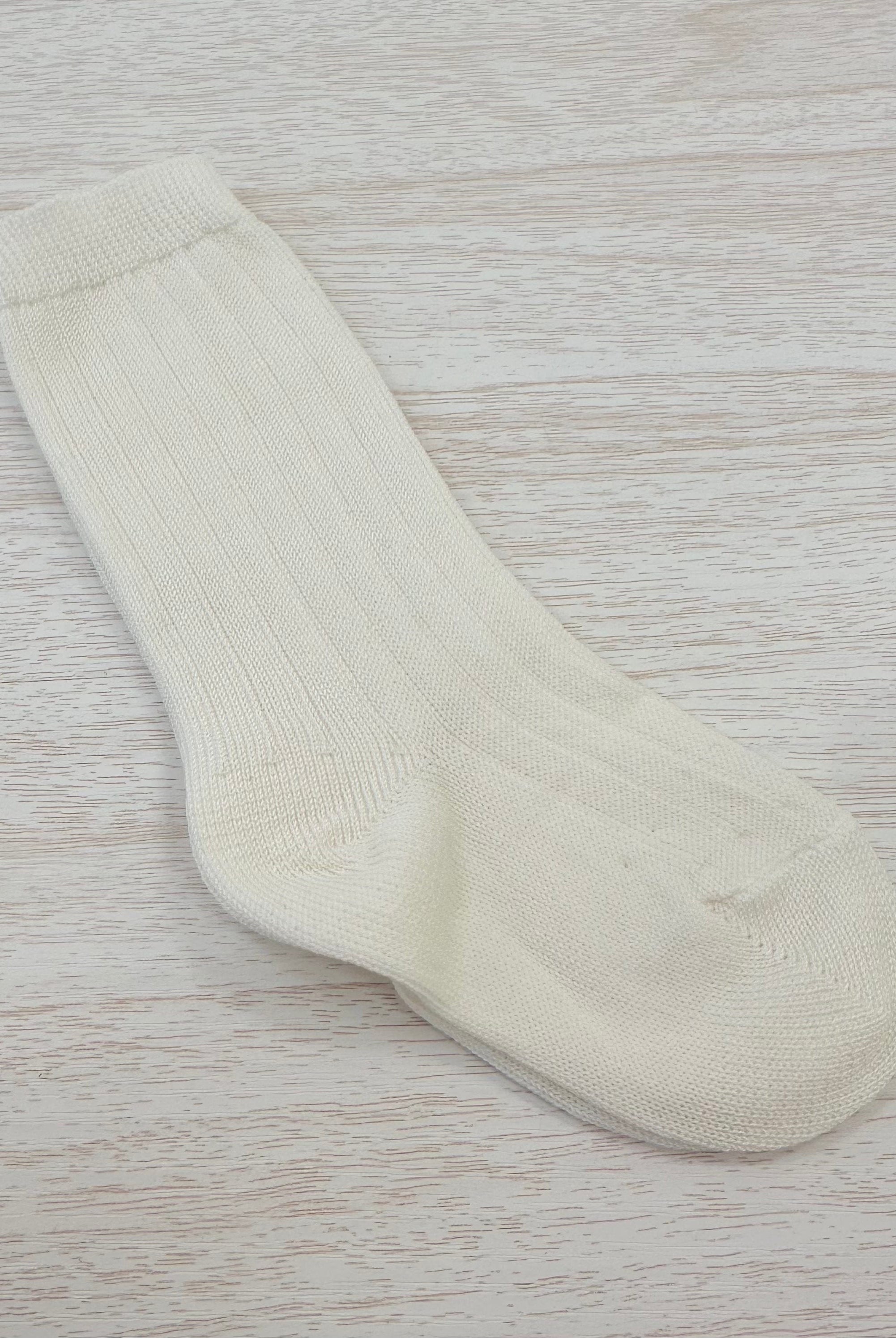 YoYo Boutique Socks Off-White Ribbed Kneehigh Socks