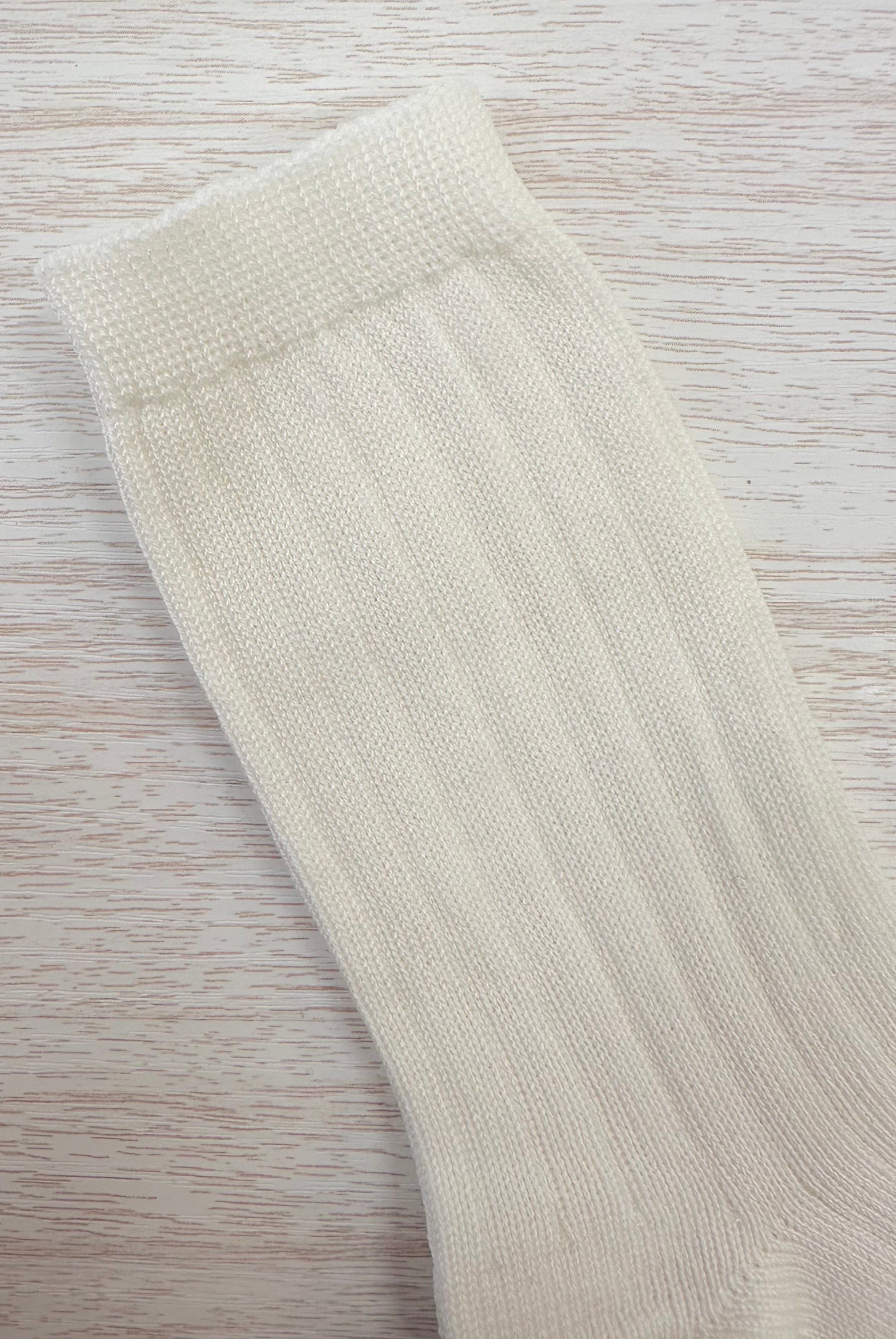YoYo Boutique Socks Off-White Ribbed Kneehigh Socks