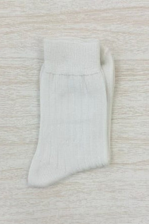 YoYo Boutique Socks White Ribbed Mid-Calf Socks