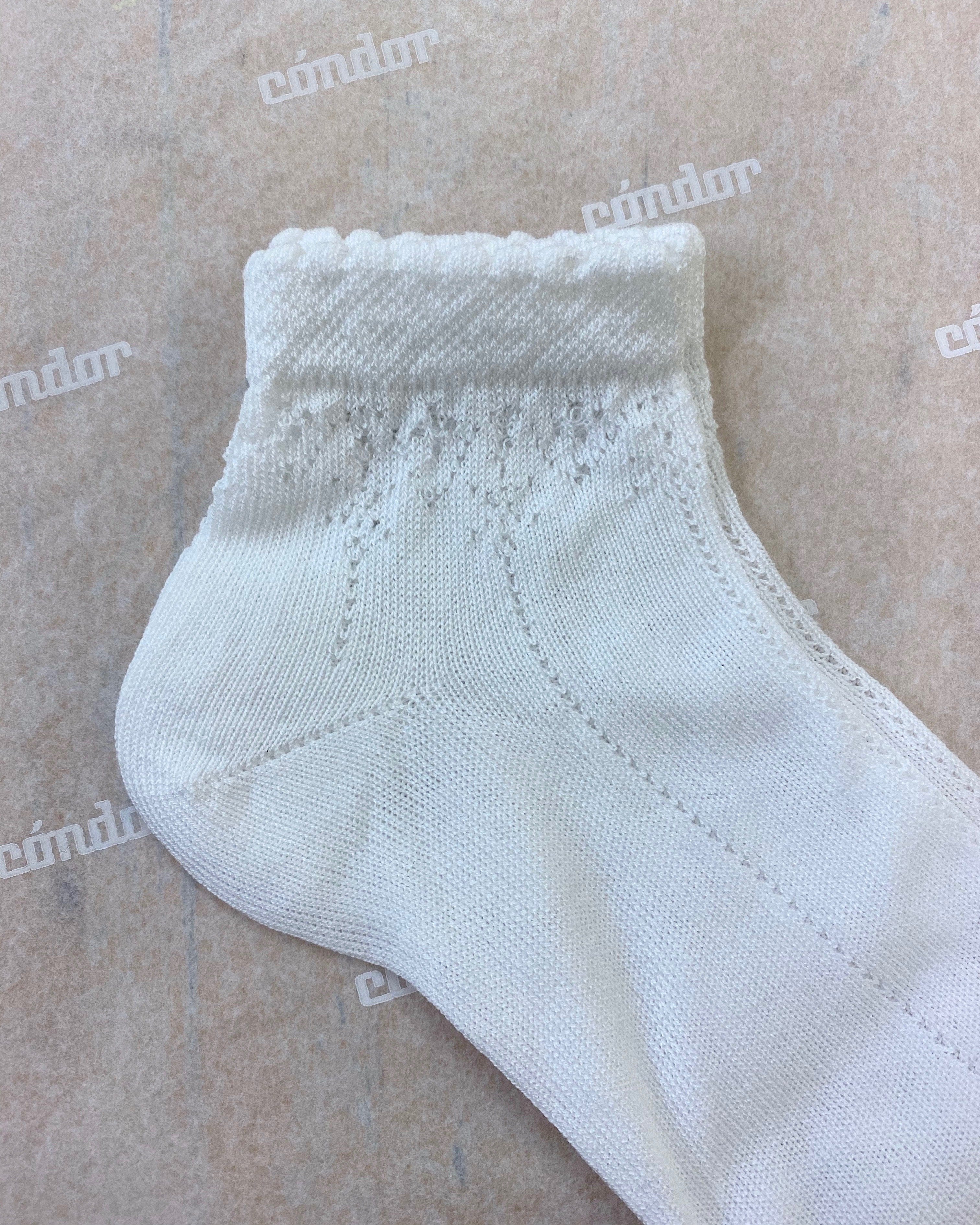 Condor Socks White Ankle Socks with Openwork Details