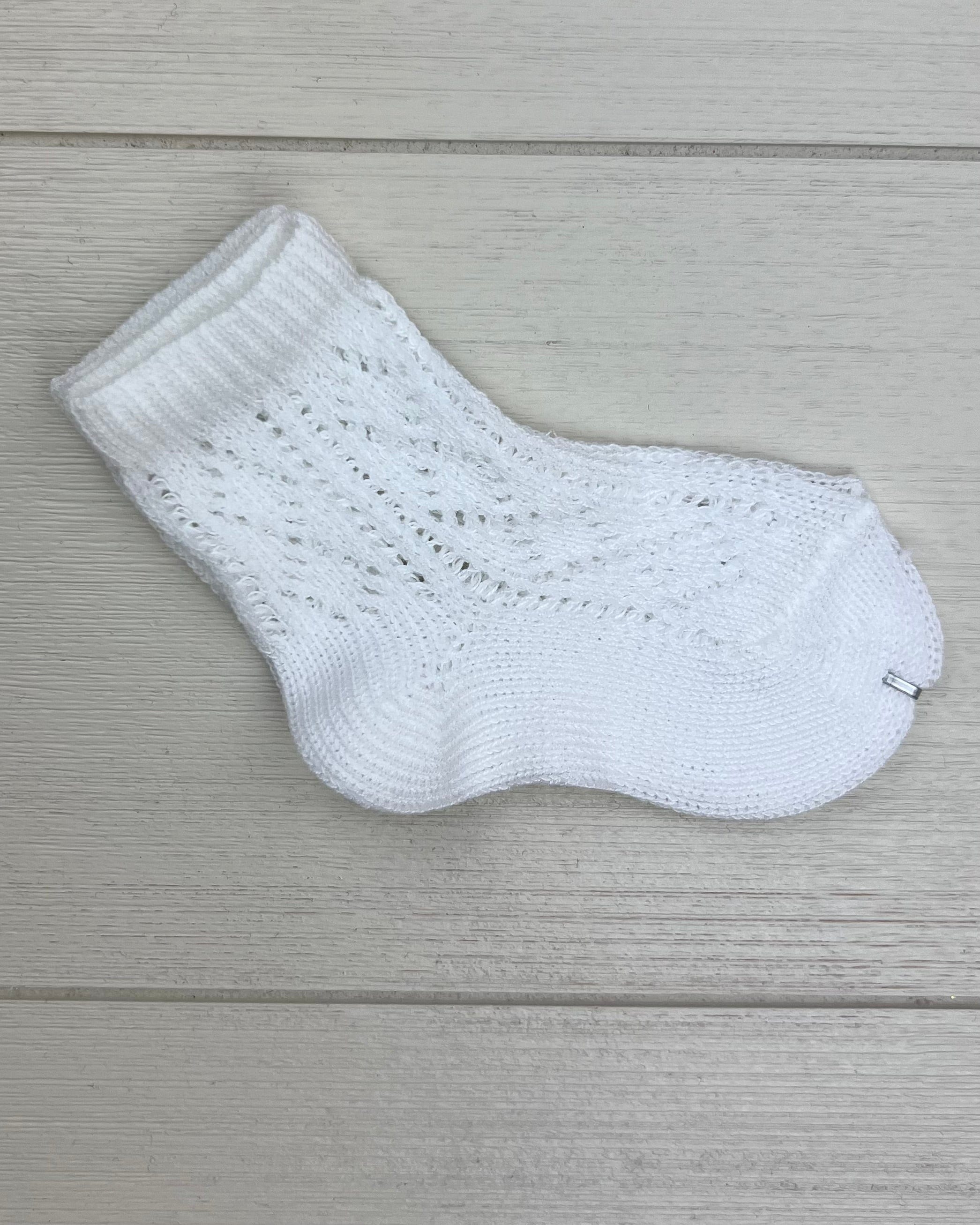 Condor Socks White Perle Ankle Socks with Openwork