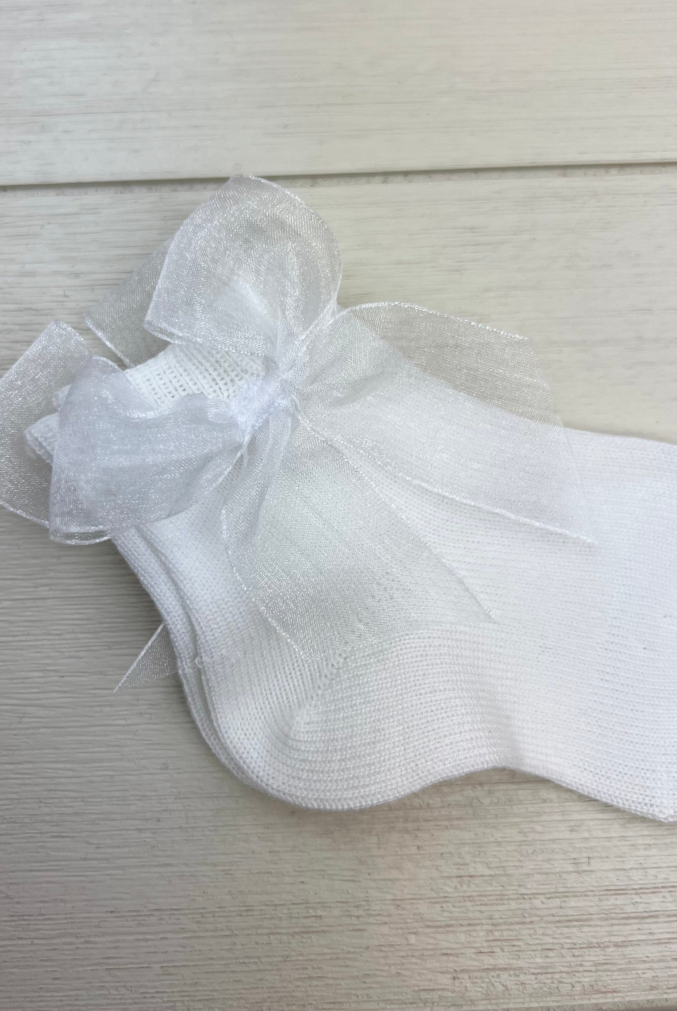 Condor Socks White Short Socks with Organza Bow