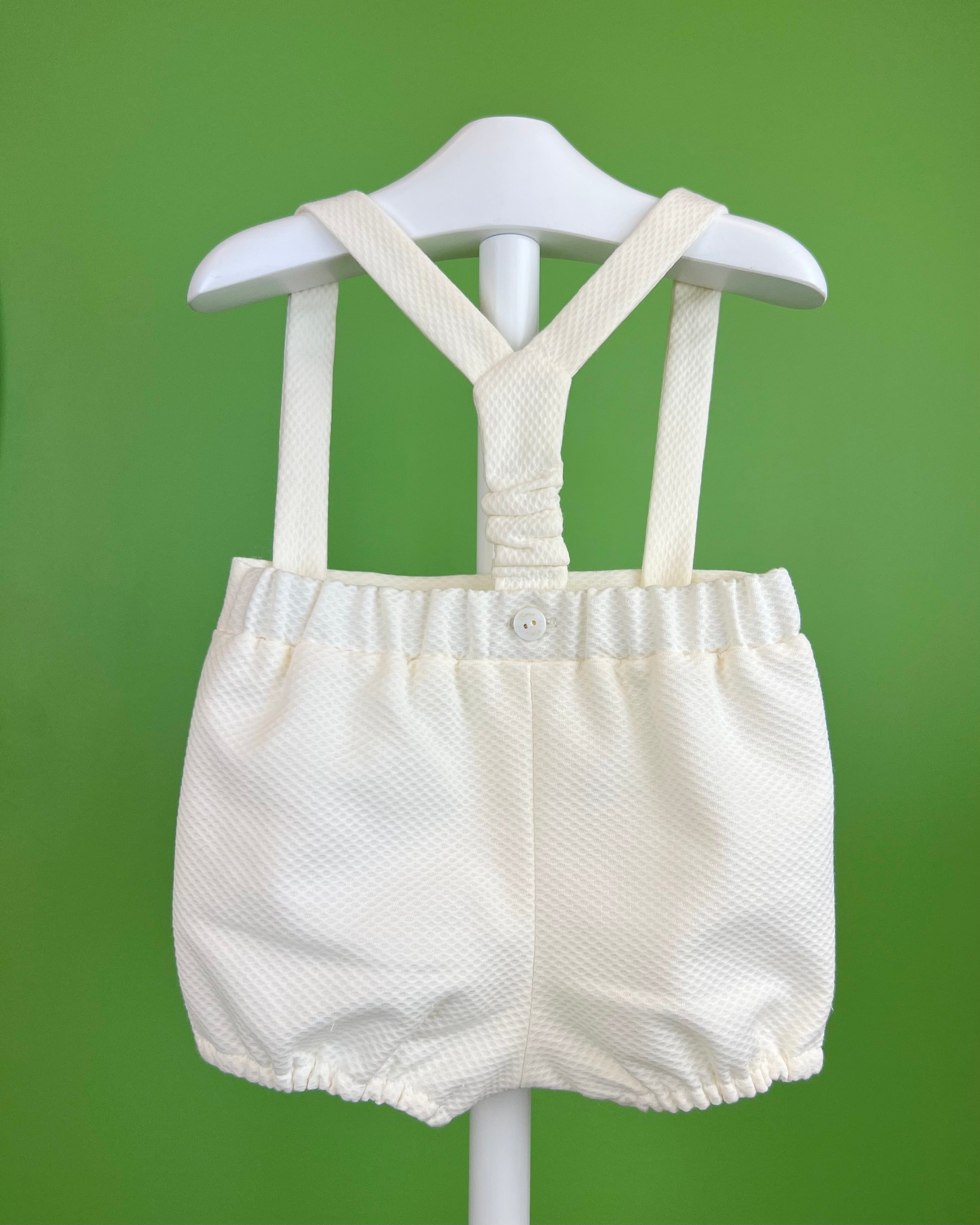 YoYo Boutique Alan Off-White Outfit