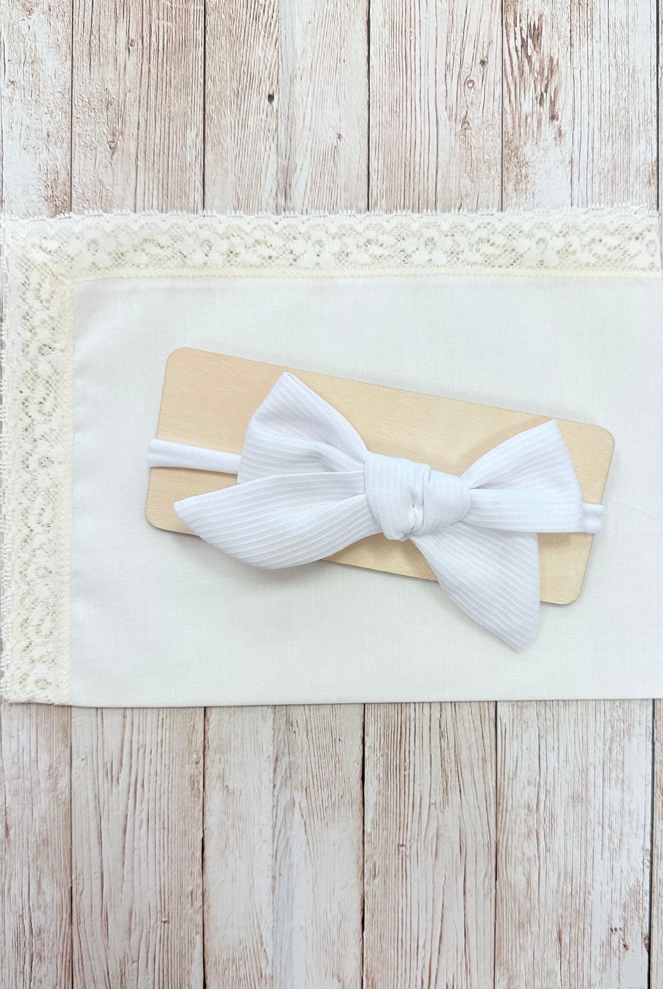 YoYo Boutique Blanco White Bow Headband