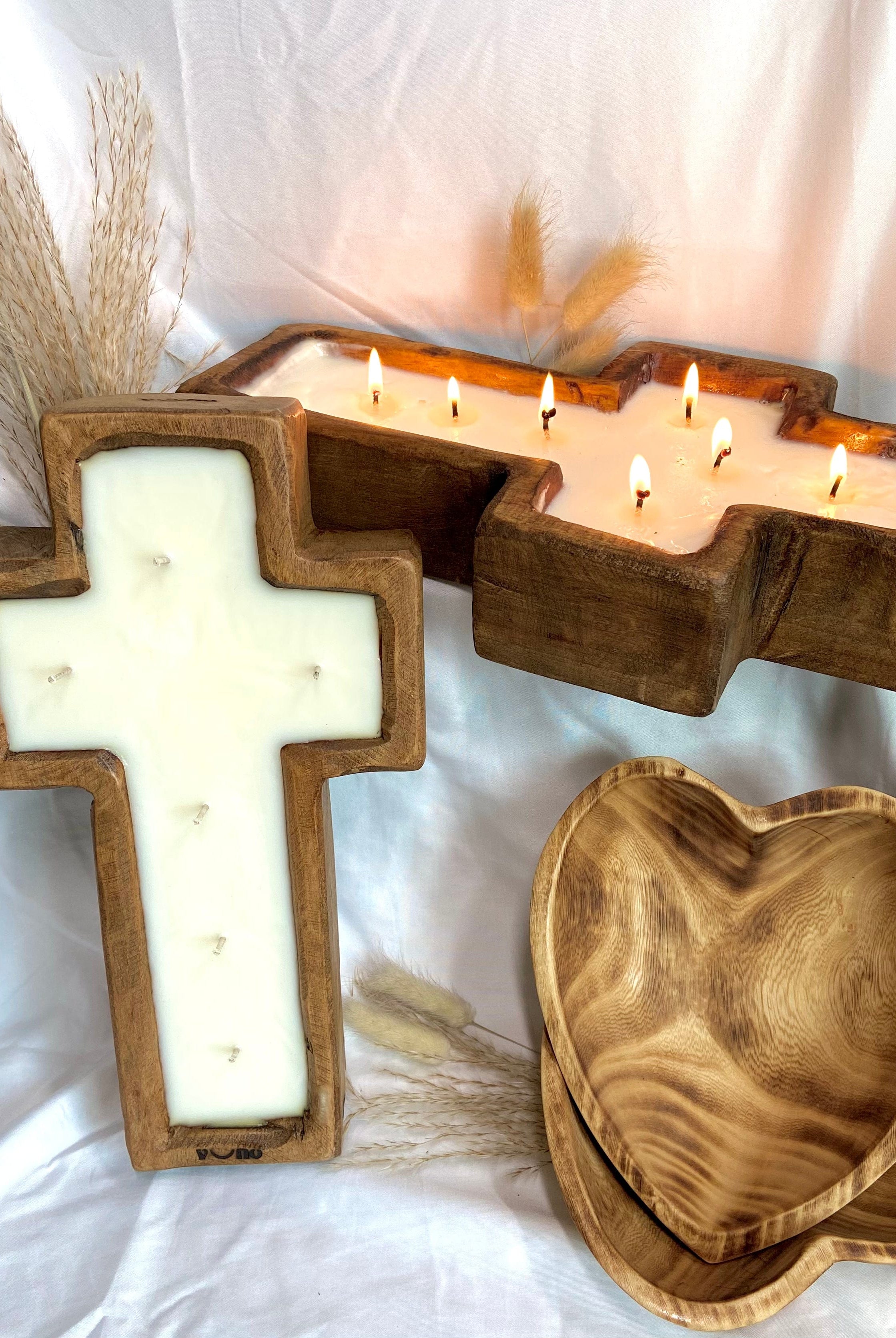 YoYo Boutique Cross Candle