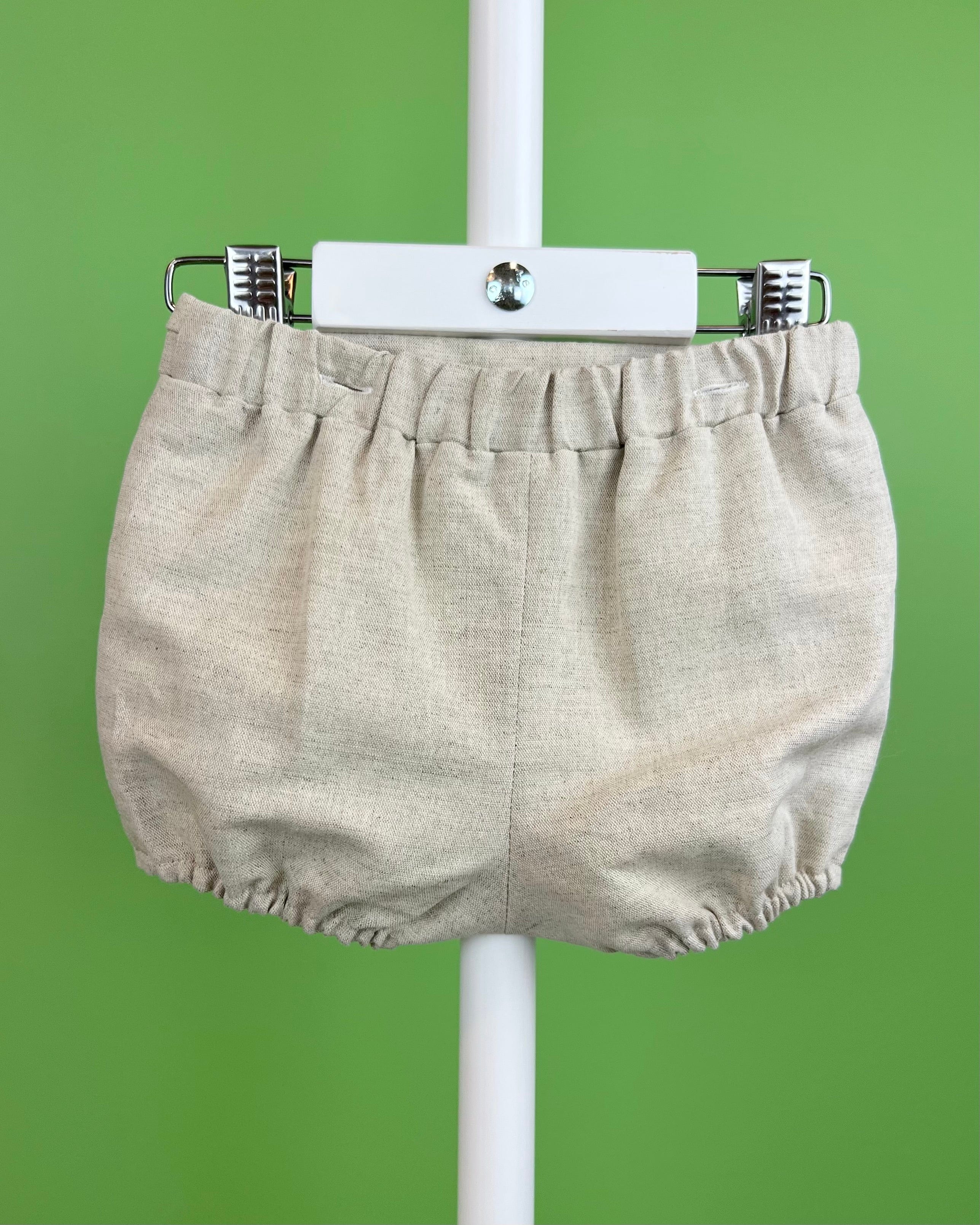 YoYo Boutique Gregory Off-White Outfit