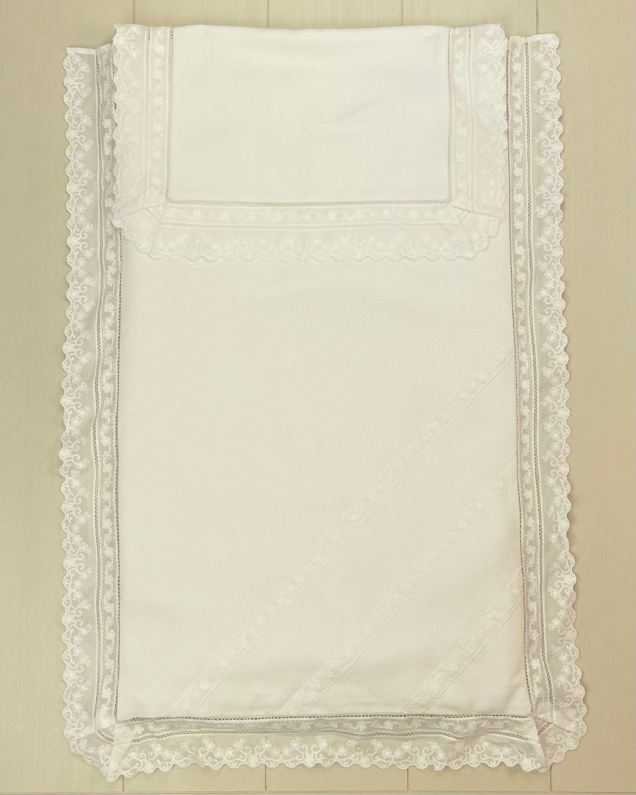 YoYo by Nina Newborn White & Lilac Newborn Set