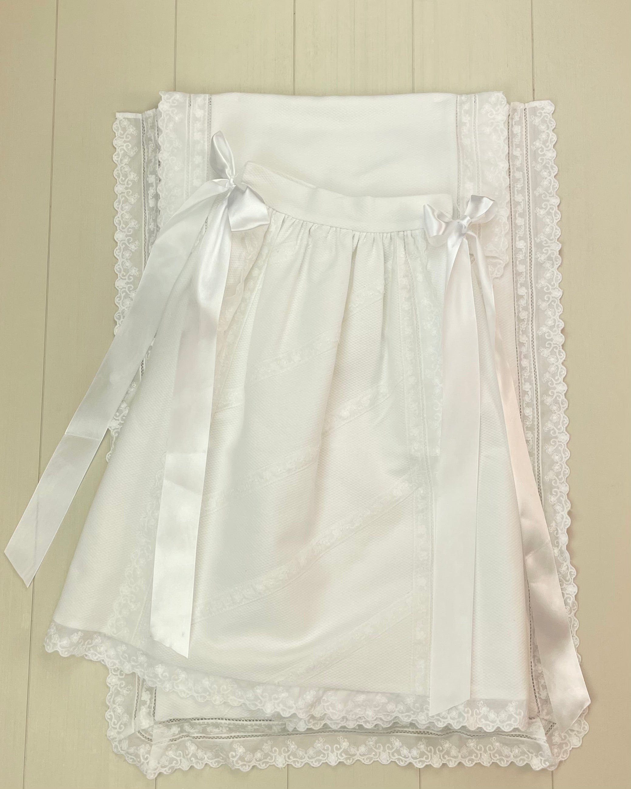 YoYo by Nina Newborn White & Lilac Newborn Set