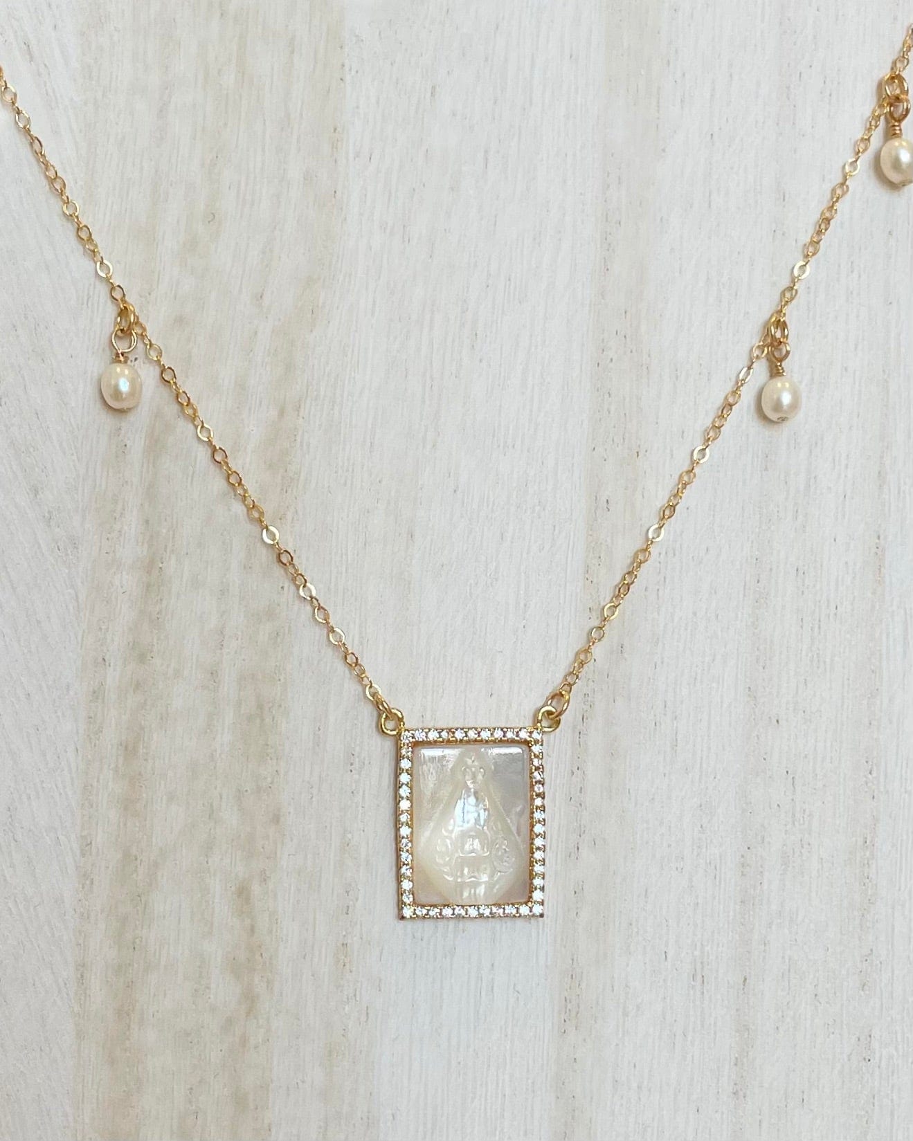YoYo Children's Boutique Necklaces Virgen del Valle Necklace 17"