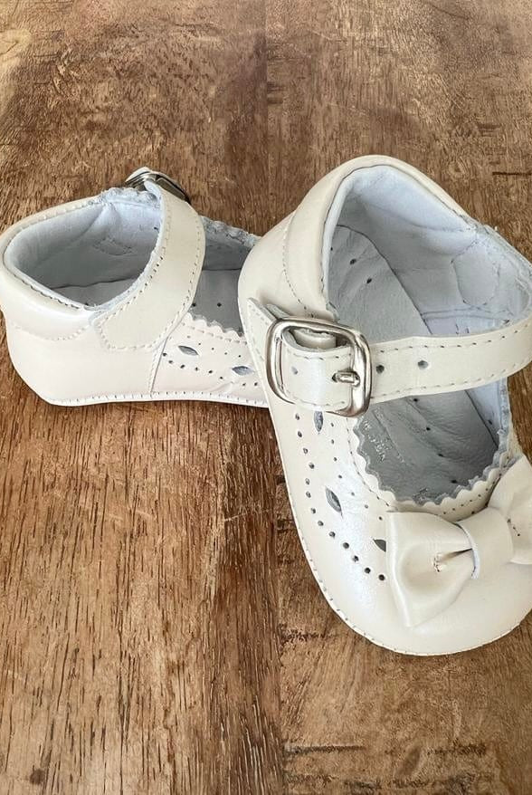 YoYo Children's Boutique Shoes Pearl White Pre-Walker Mary Jane with Bow Shoe