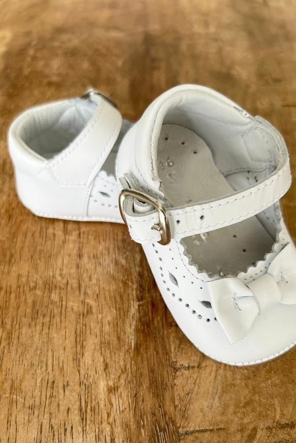 YoYo Children's Boutique Shoes White Pre-Walker Mary Jane with Bow Shoe