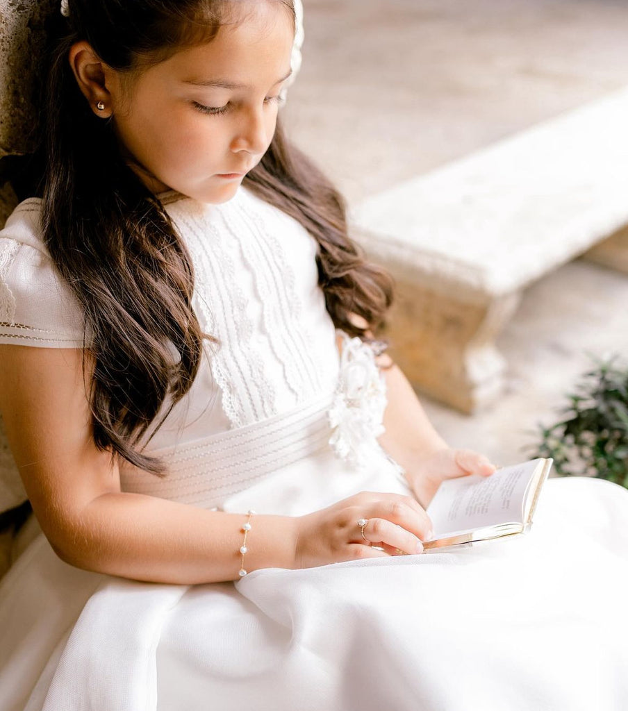 The History of First Communion Dresses