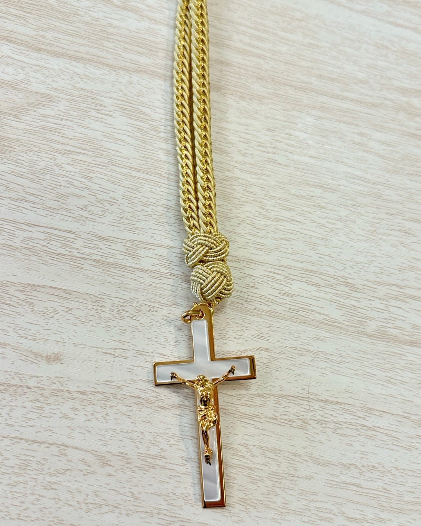 YoYo Boutique Accessories Golden Golden & Nacre Cross