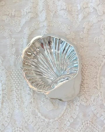 YoYo Boutique Accessories Large Silver Baptismal Conch